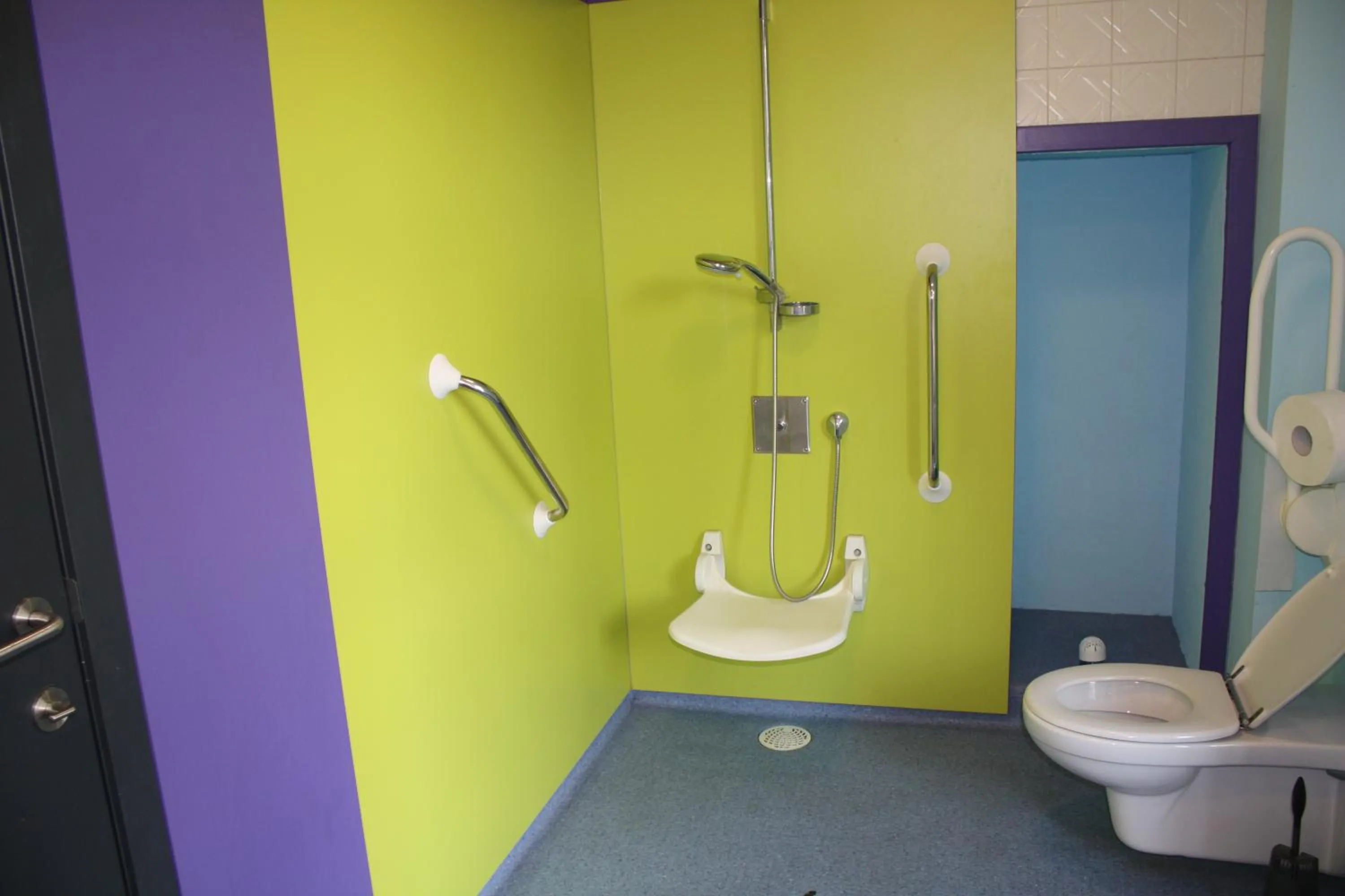 Facility for disabled guests in Antwerp City Hostel