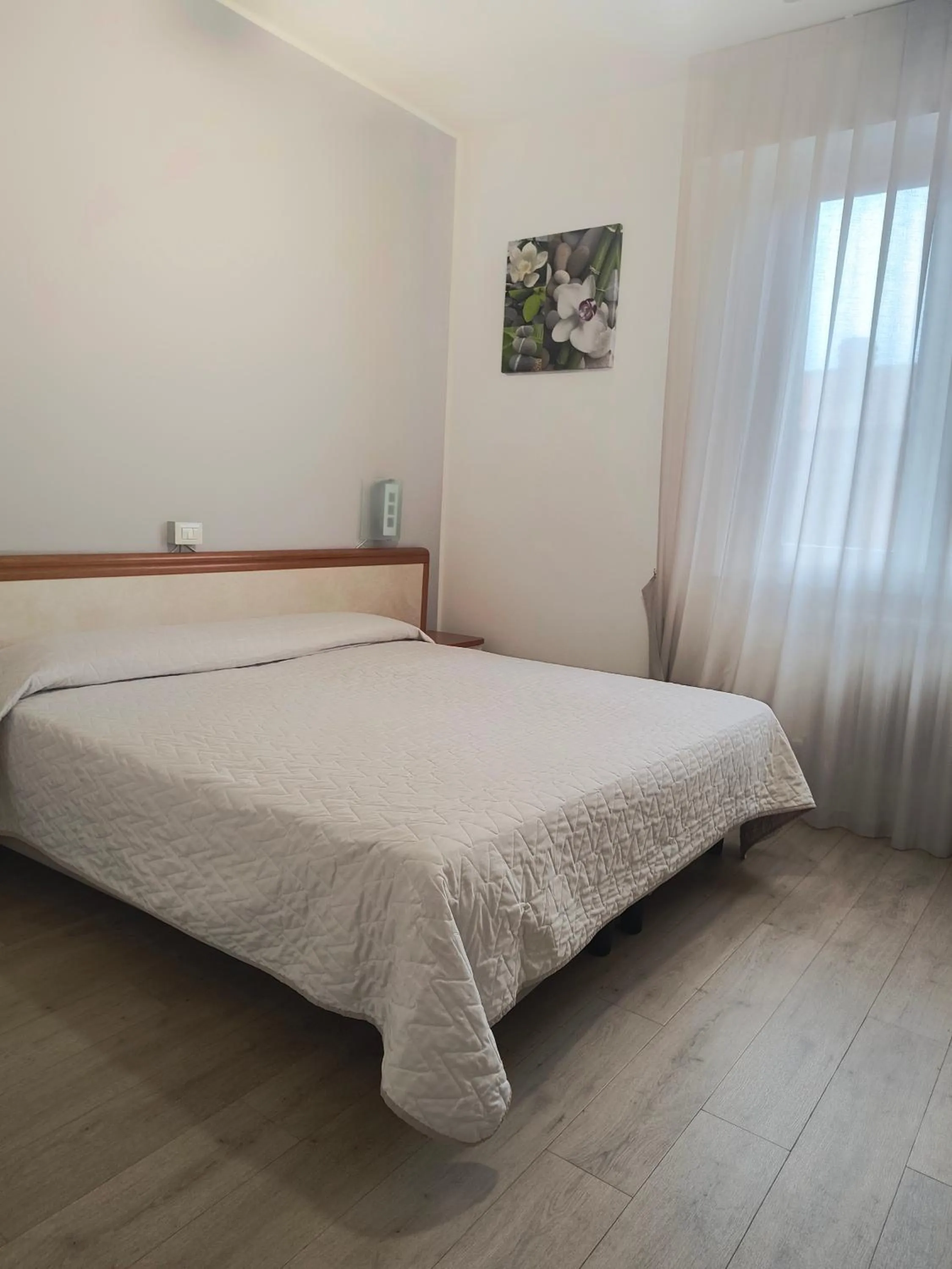 Bedroom, Bed in Hotel Marta