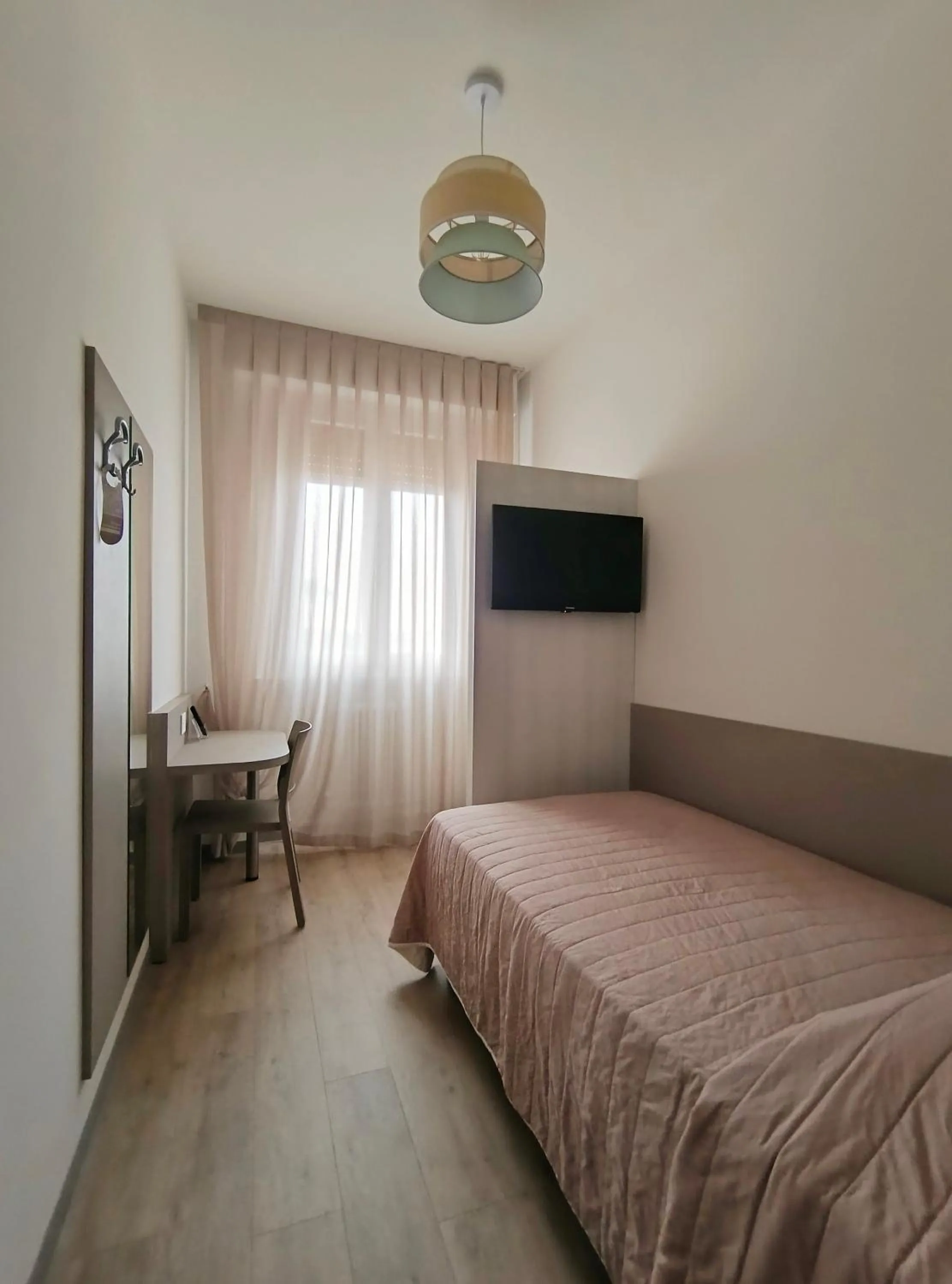 Bedroom, Bed in Hotel Marta