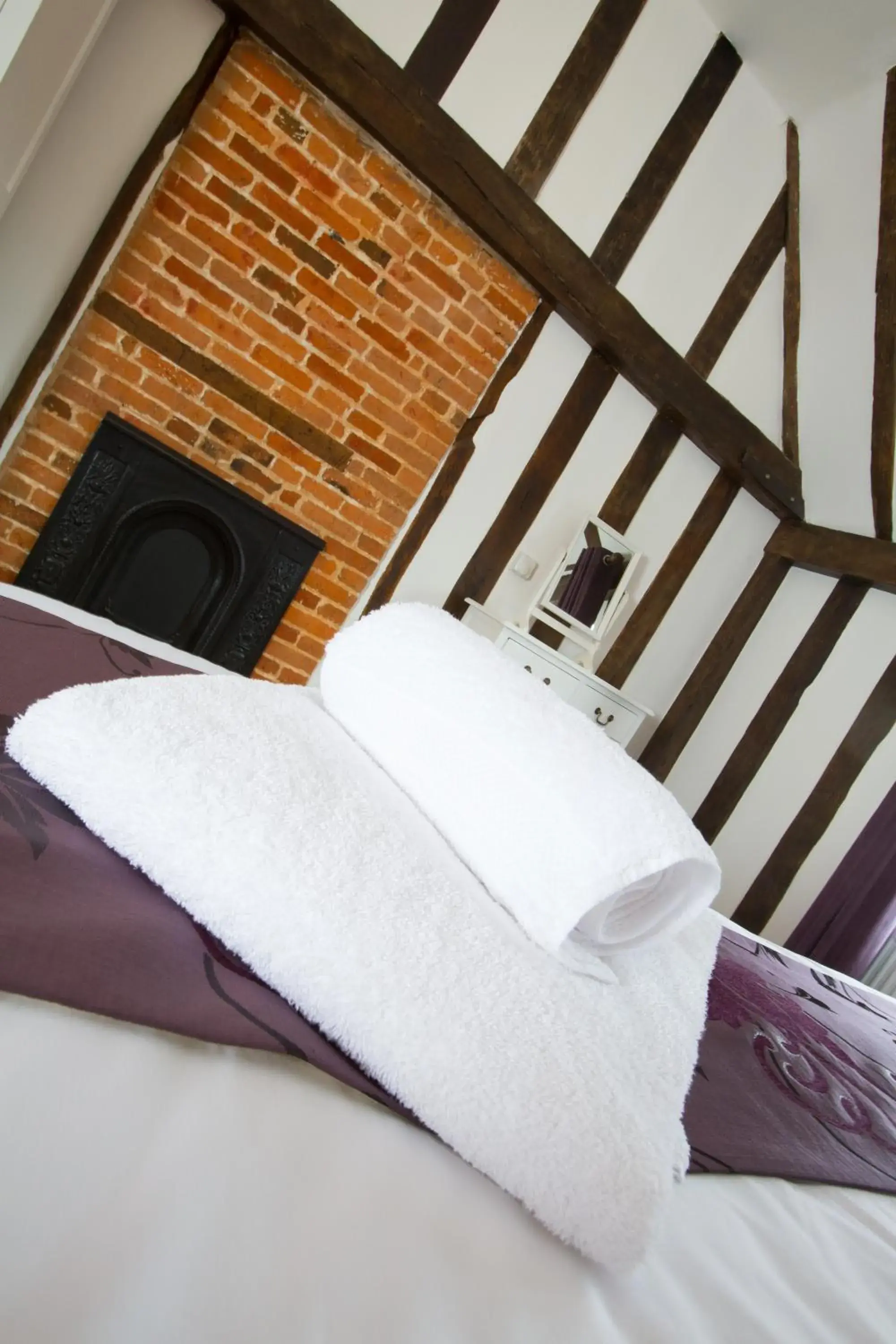 Bedroom, Bed in The Harvard Inn Bedroom, Bed in The Harvard Inn