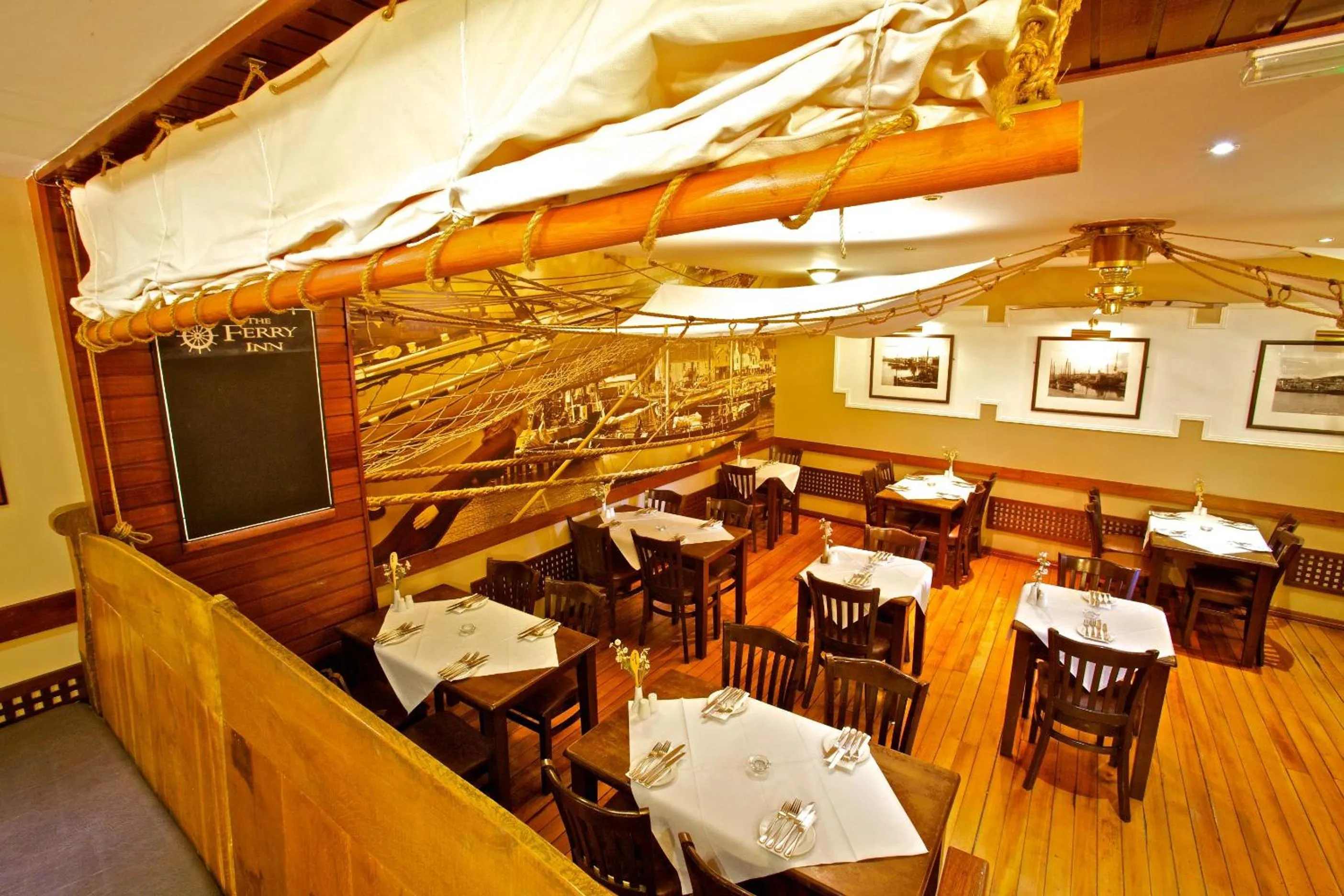 Restaurant/places to eat in Ferry Inn