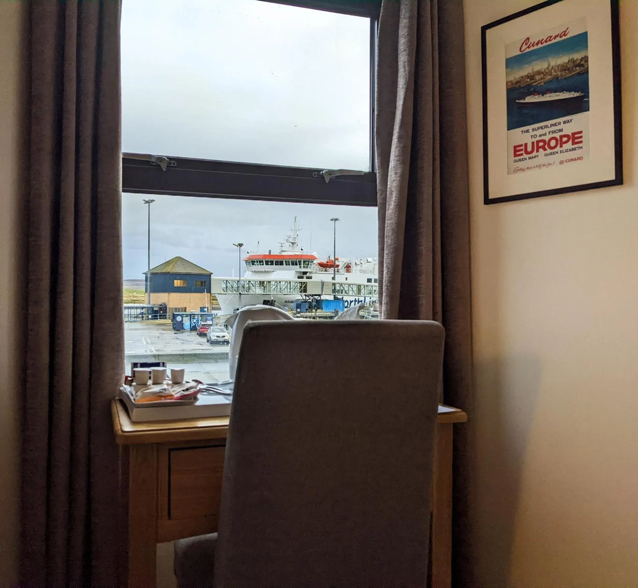 Seating area in Ferry Inn