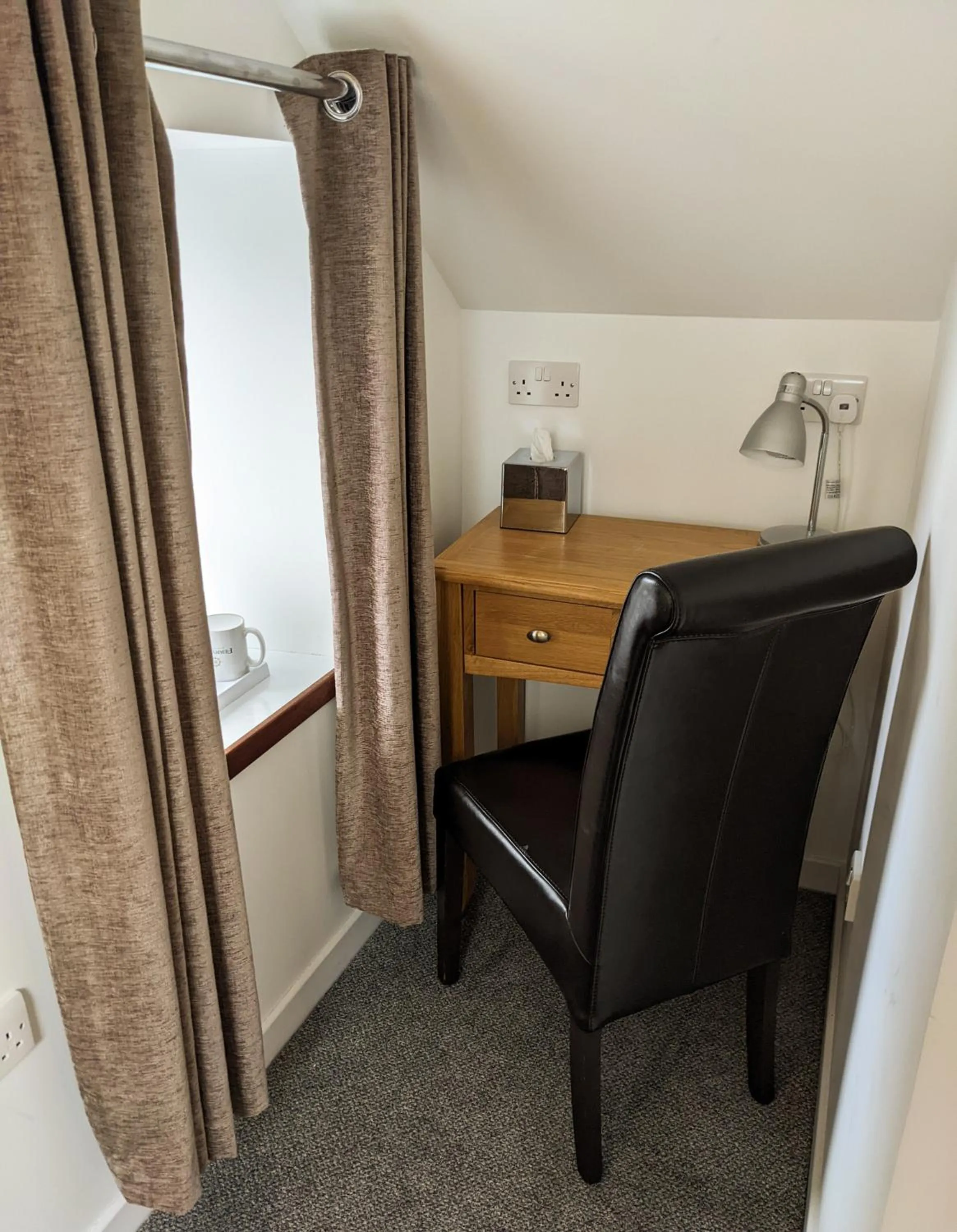 Seating area in Ferry Inn