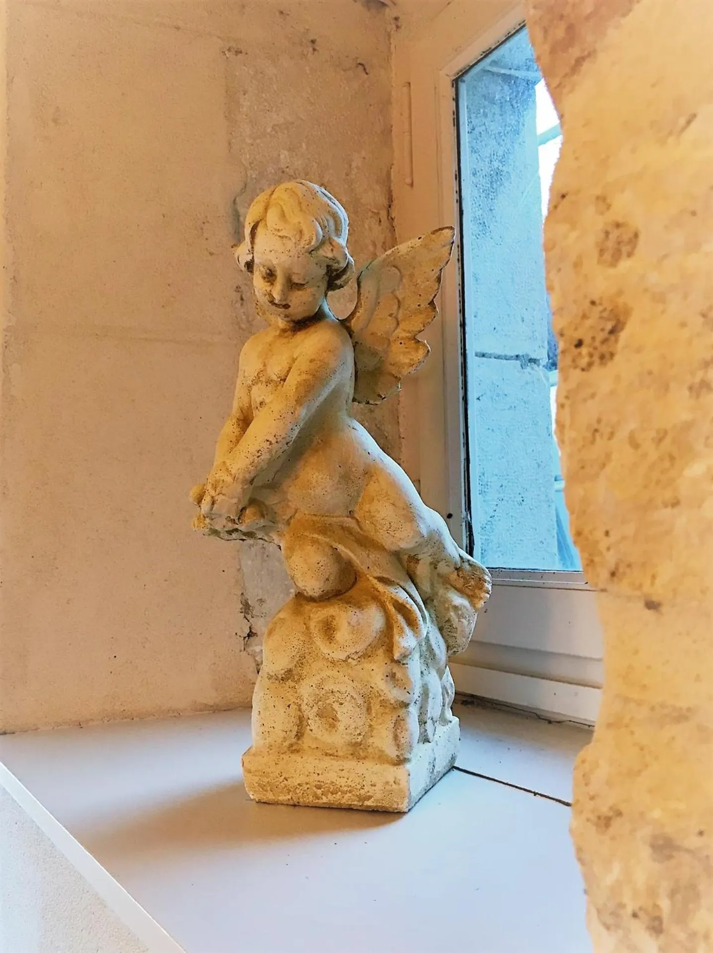 Decorative detail in Domaine Pont Juillet