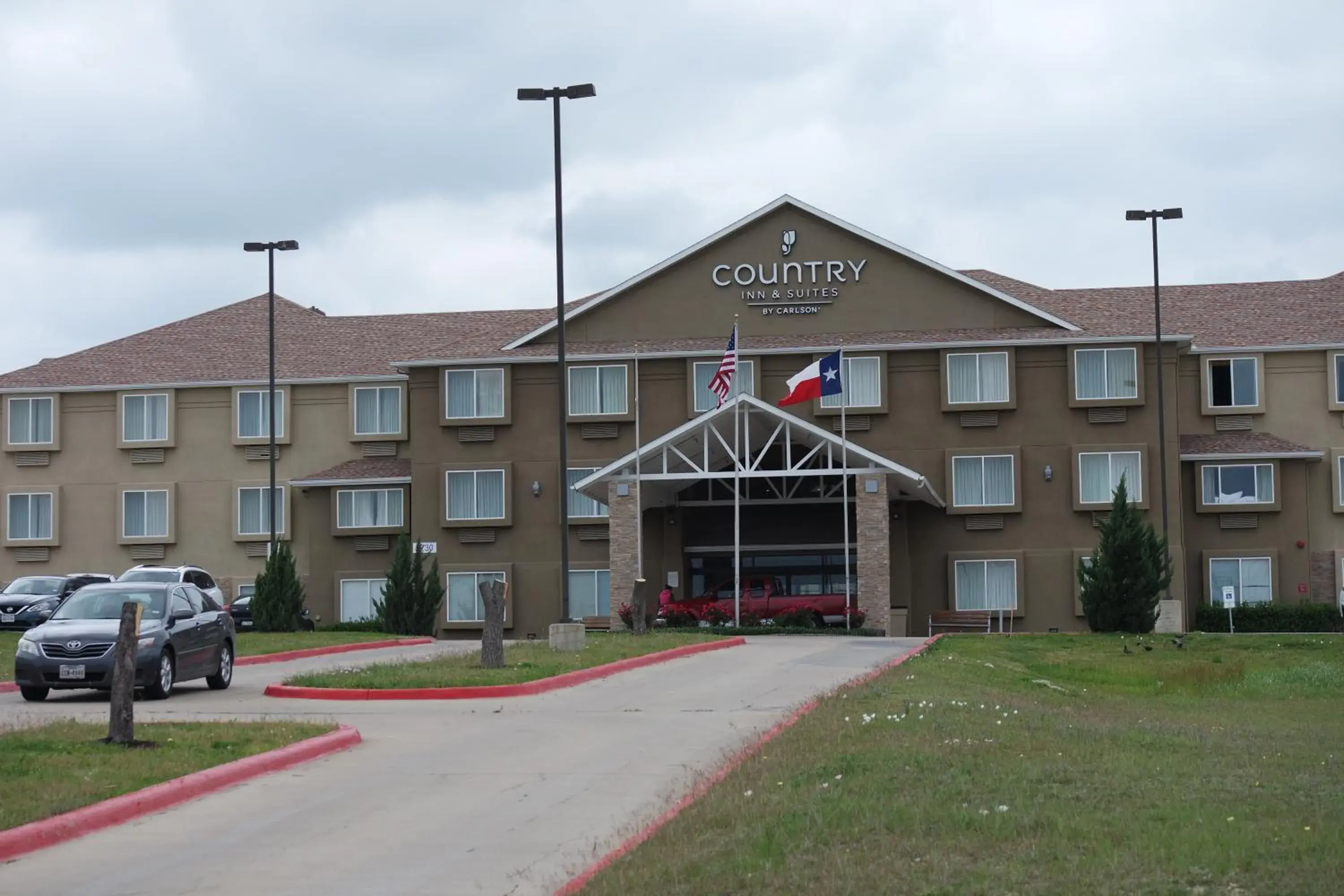 Property building in Country Inn & Suites by Radisson, Fort Worth West l-30 NAS JRB Property building in Country Inn & Suites by Radisson, Fort Worth West l-30 NAS JRB