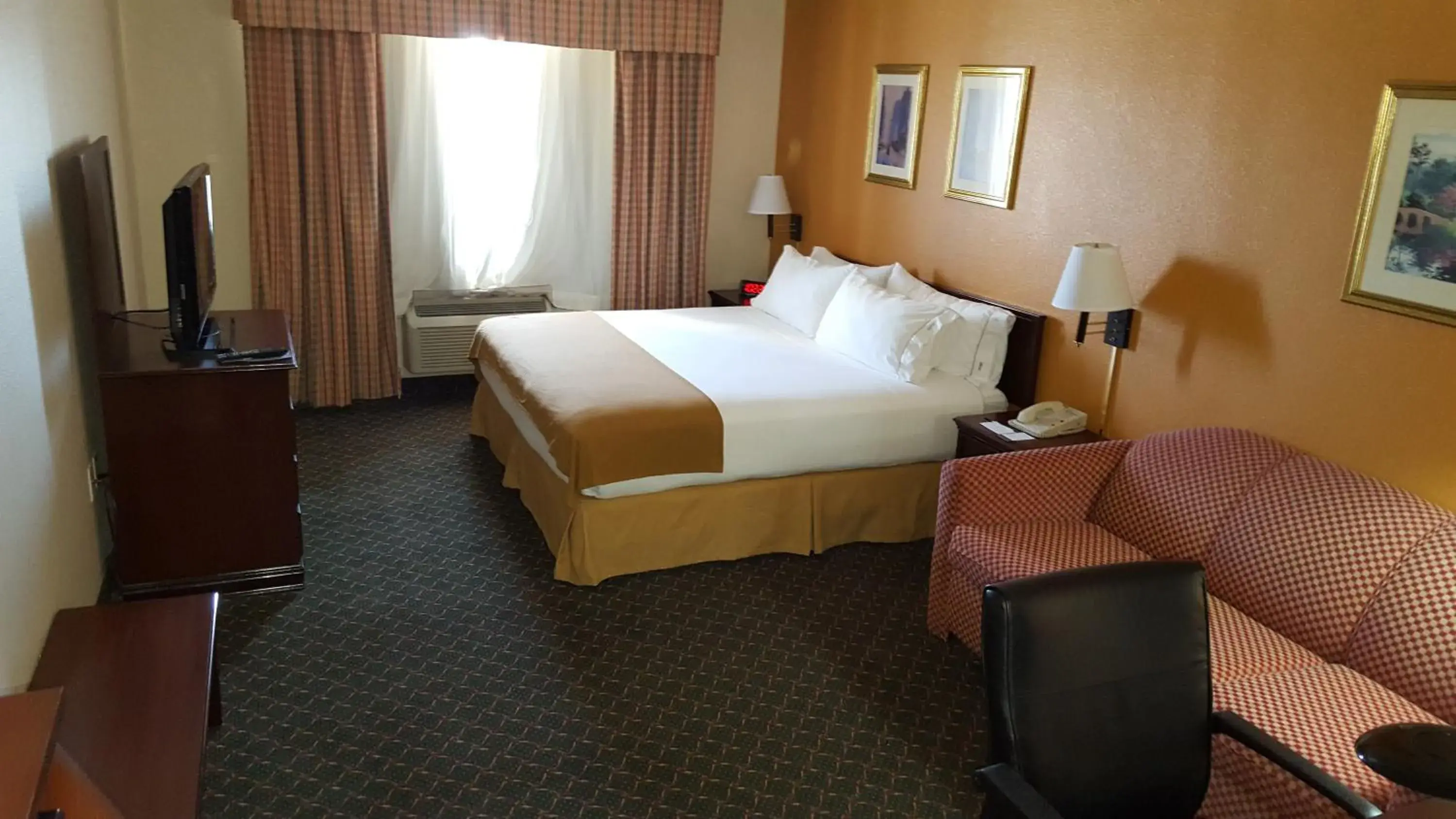 King Room - Disability Access/Non-Smoking in Country Inn & Suites by Radisson, Fort Worth West l-30 NAS JRB King Room - Disability Access/Non-Smoking in Country Inn & Suites by Radisson, Fort Worth West l-30 NAS JRB
