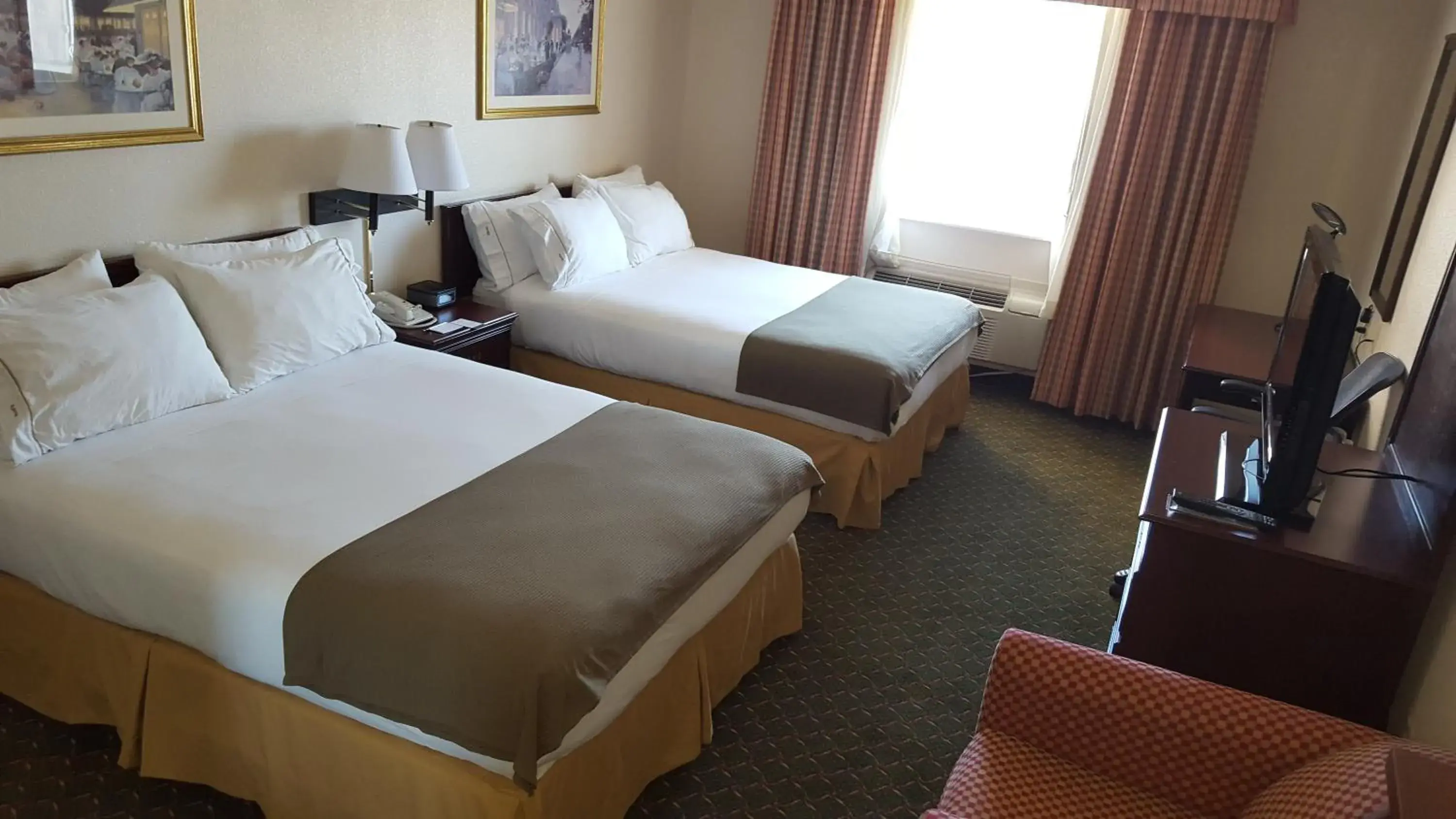 Queen Room with Two Queen Beds and Balcony - Non-Smoking in Country Inn & Suites by Radisson, Fort Worth West l-30 NAS JRB Queen Room with Two Queen Beds and Balcony - Non-Smoking in Country Inn & Suites by Radisson, Fort Worth West l-30 NAS JRB