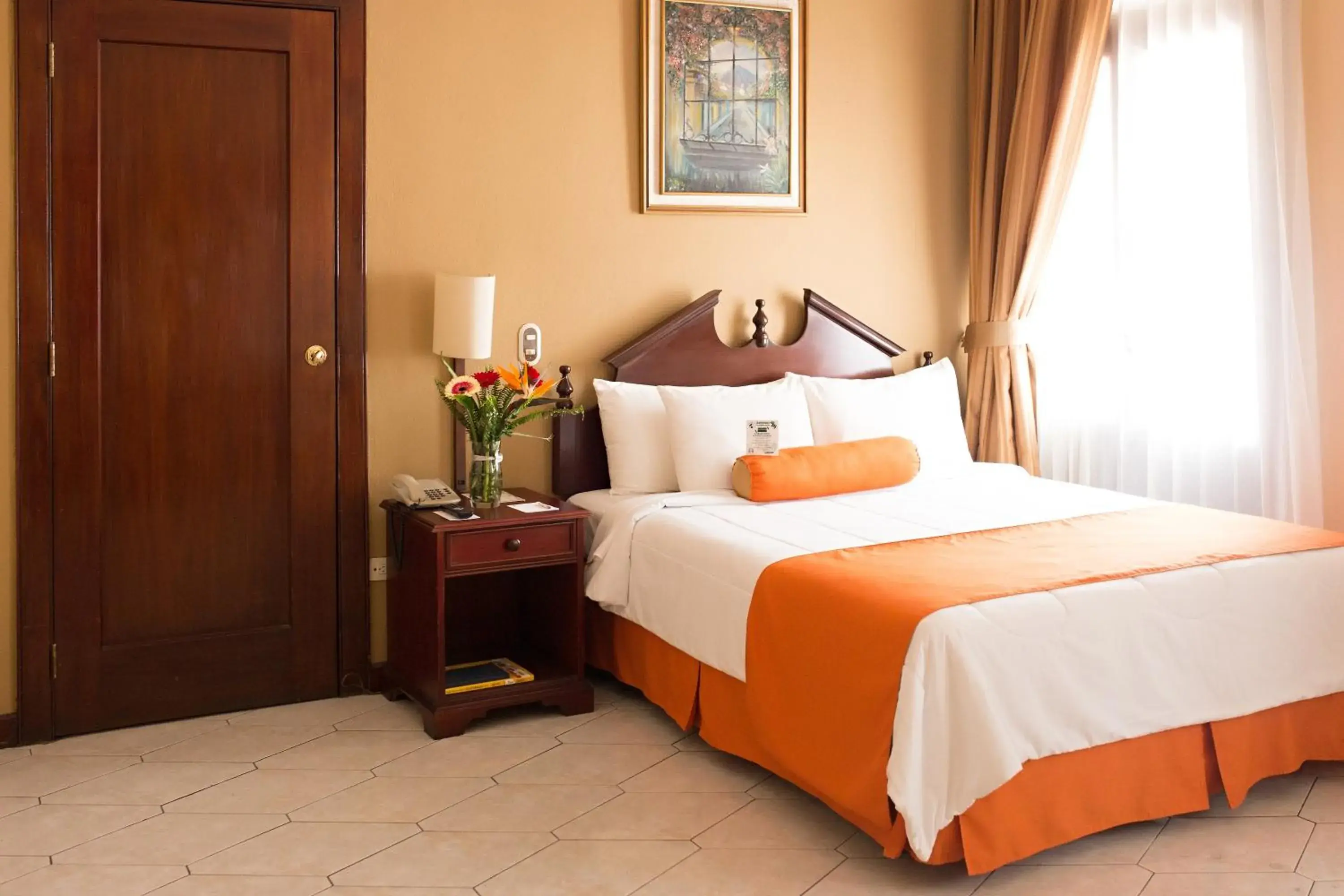 Queen Room with Balcony - single occupancy in Hotel Royal Palace Queen Room with Balcony - single occupancy in Hotel Royal Palace