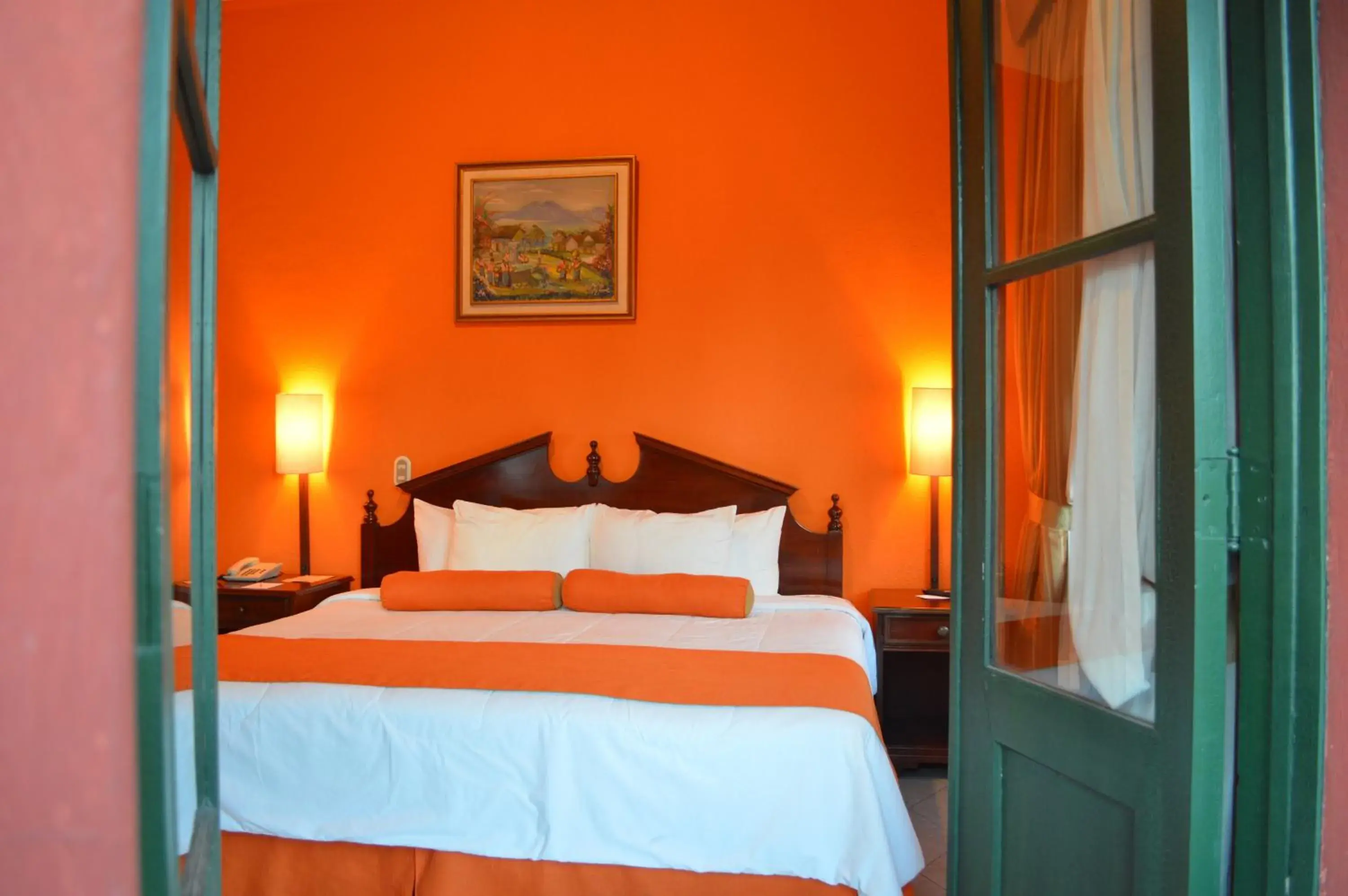 King Suite with Balcony - single occupancy in Hotel Royal Palace King Suite with Balcony - single occupancy in Hotel Royal Palace