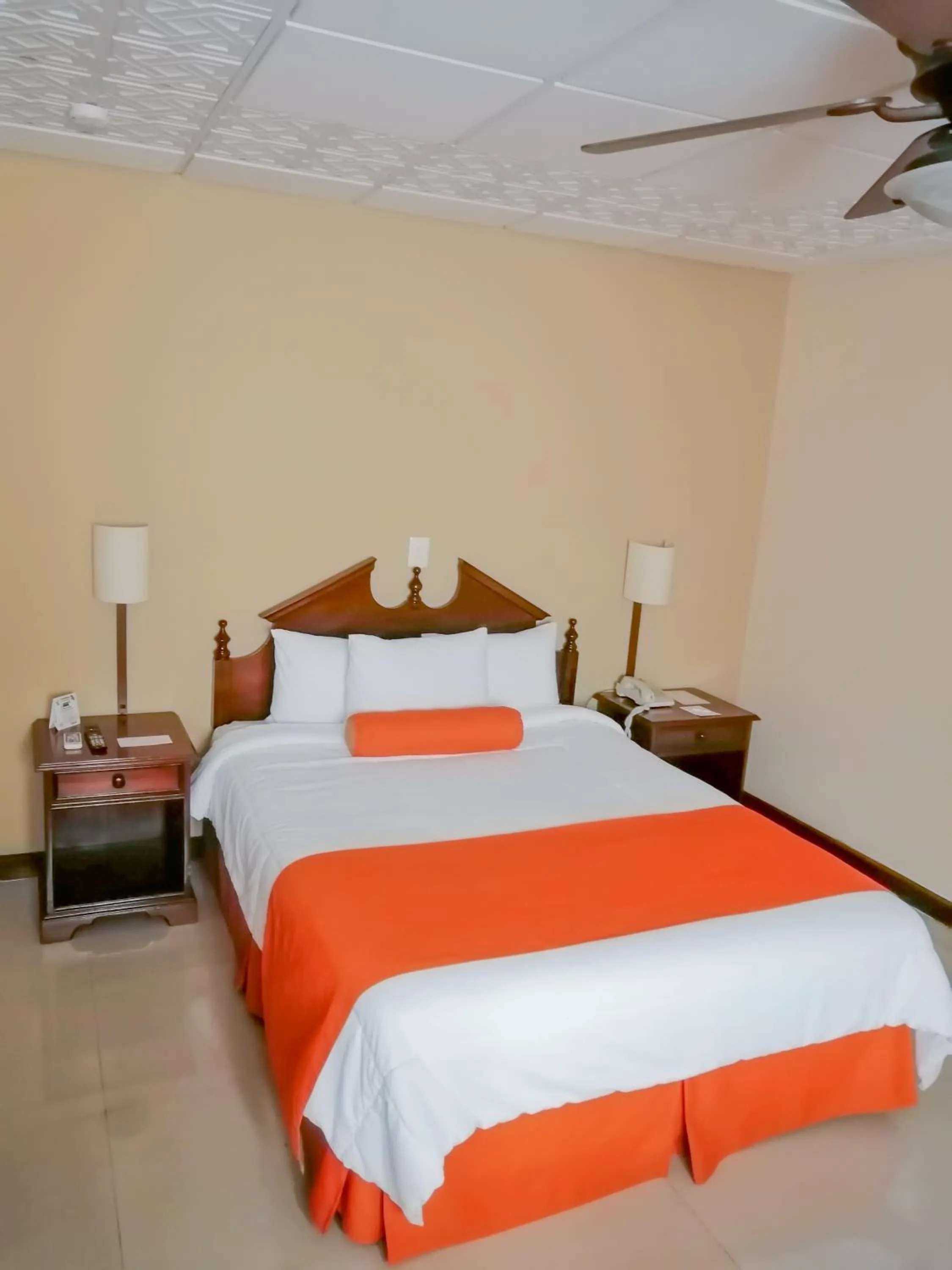 Bed in Hotel Royal Palace