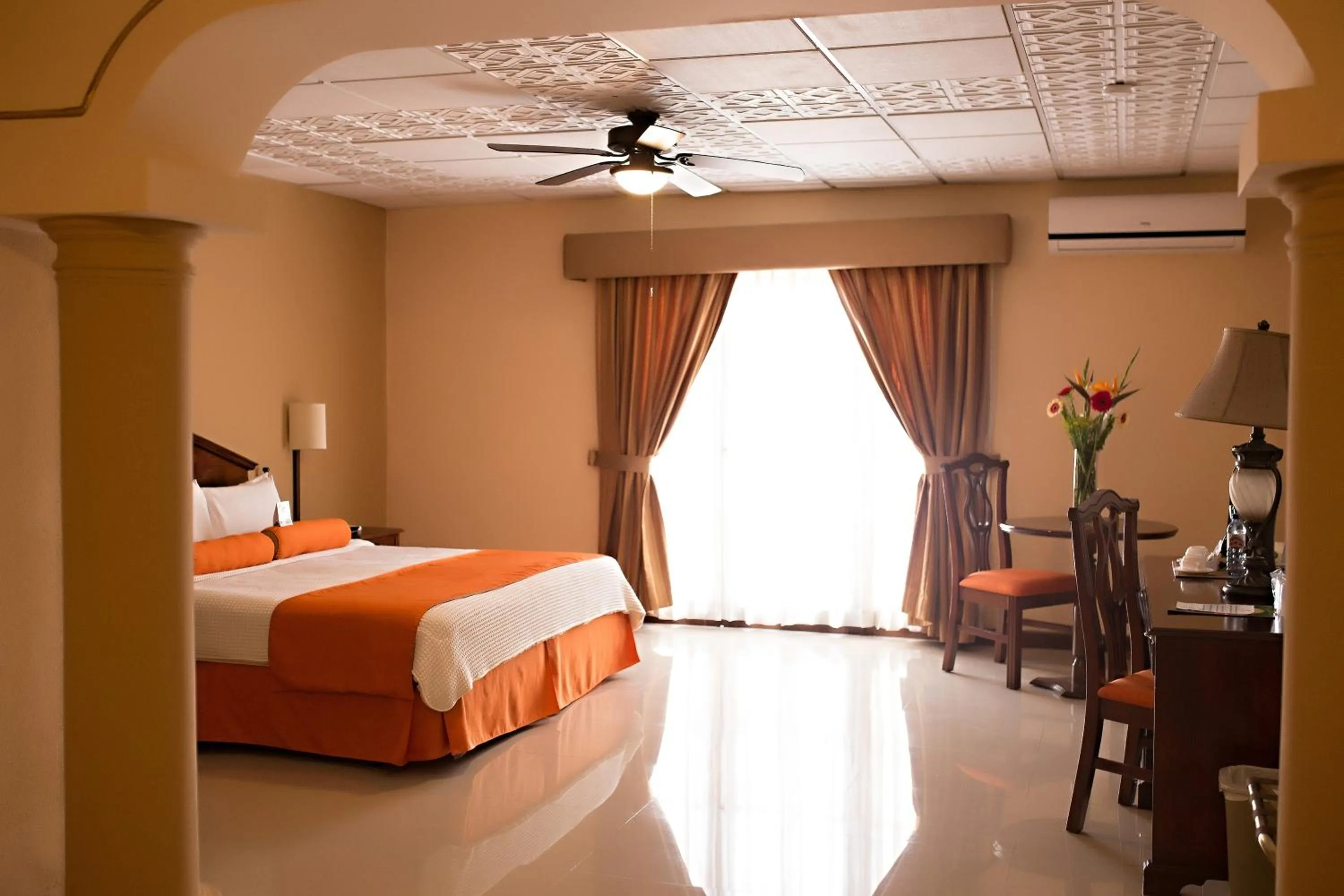 Bed in Hotel Royal Palace