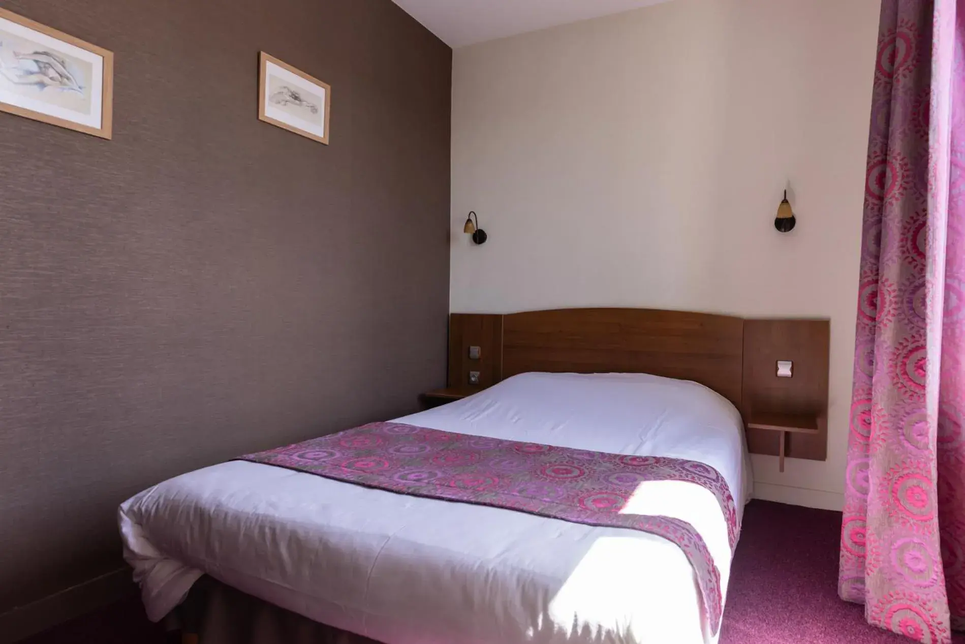 Double Room - single occupancy in Auberge de la Loire Double Room - single occupancy in Auberge de la Loire