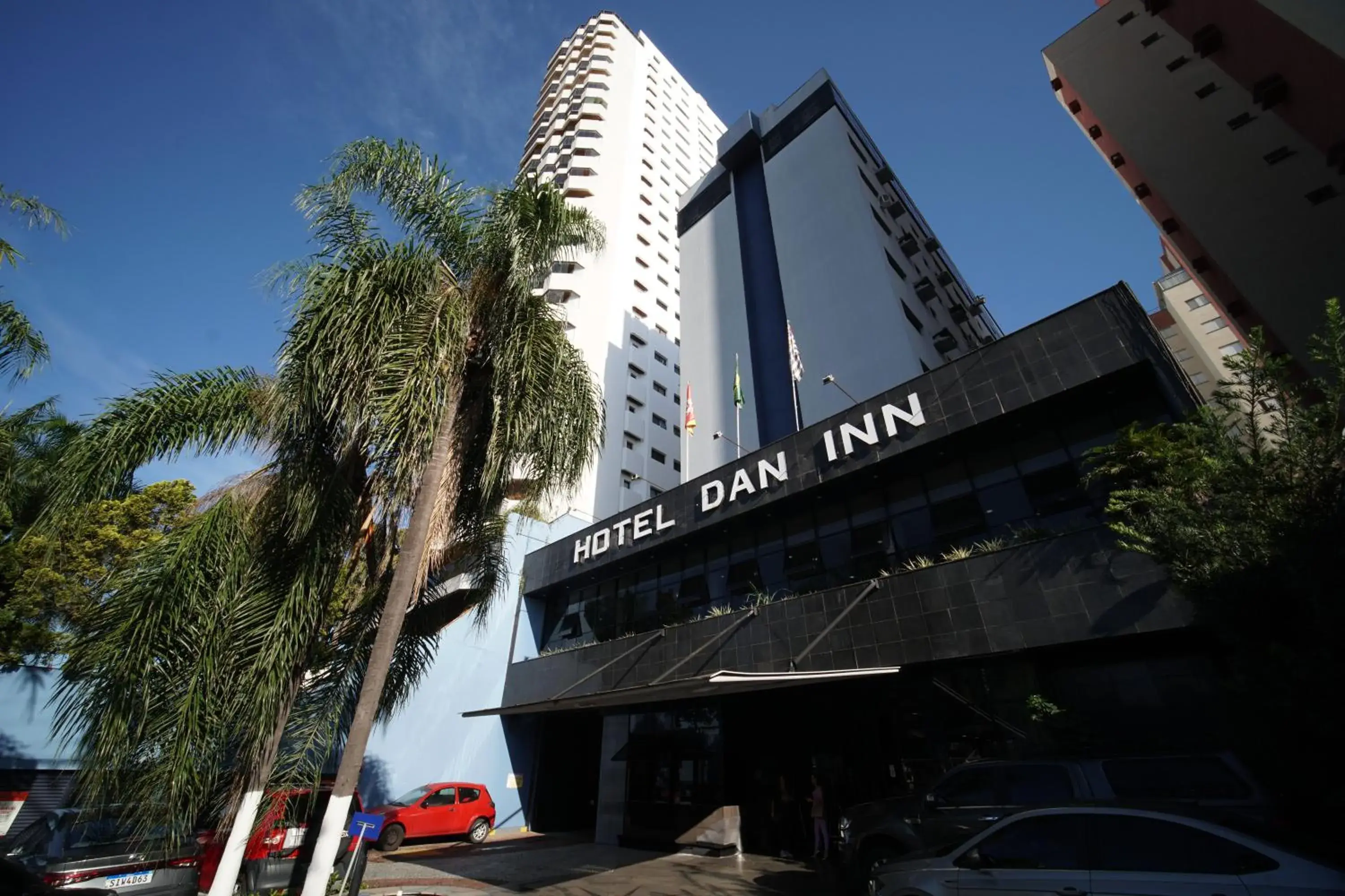 Facade/entrance in Hotel Dan Inn Sorocaba by Nacional Inn Facade/entrance in Hotel Dan Inn Sorocaba by Nacional Inn