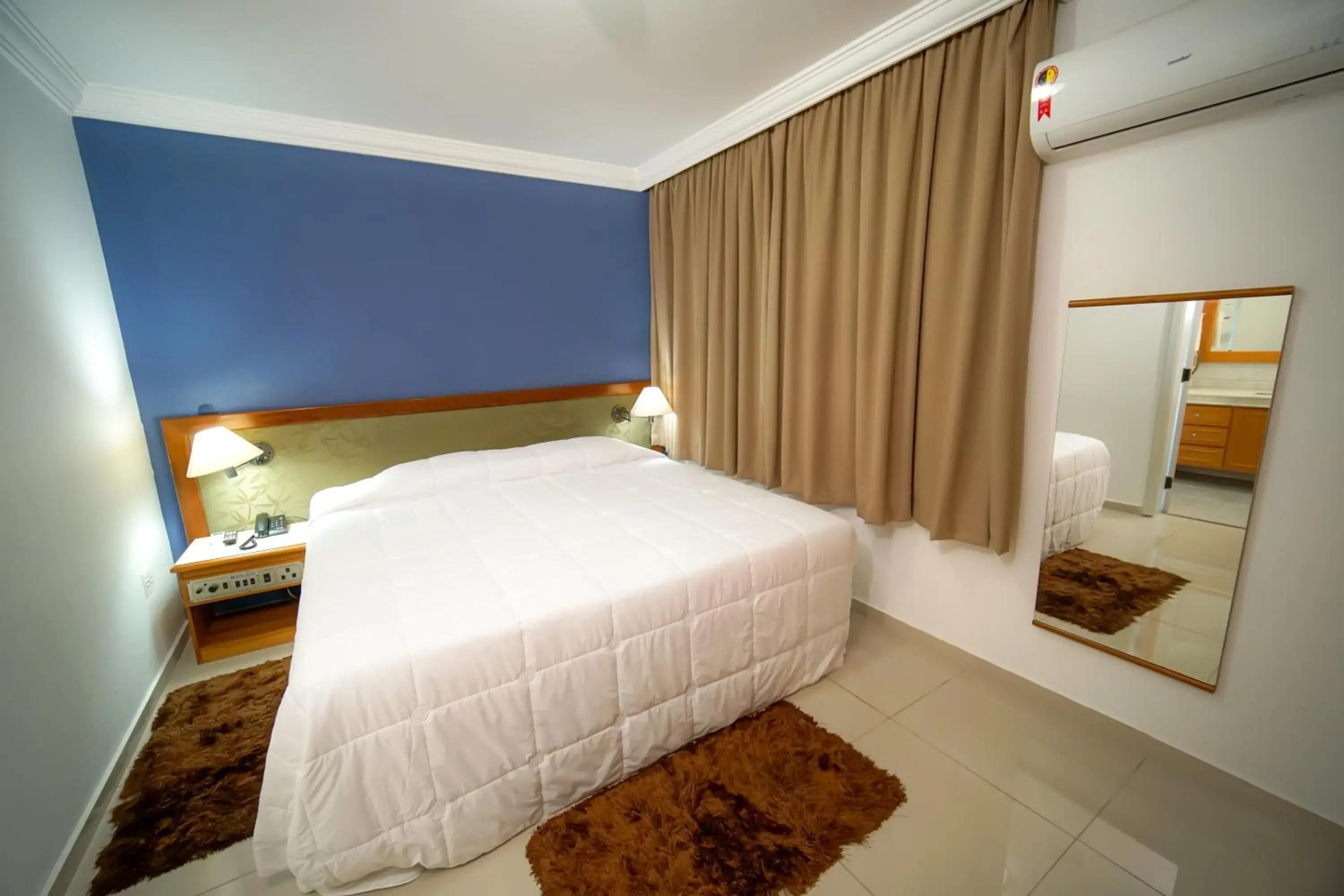 Bedroom, Bed in Hotel Dan Inn Sorocaba by Nacional Inn Bedroom, Bed in Hotel Dan Inn Sorocaba by Nacional Inn