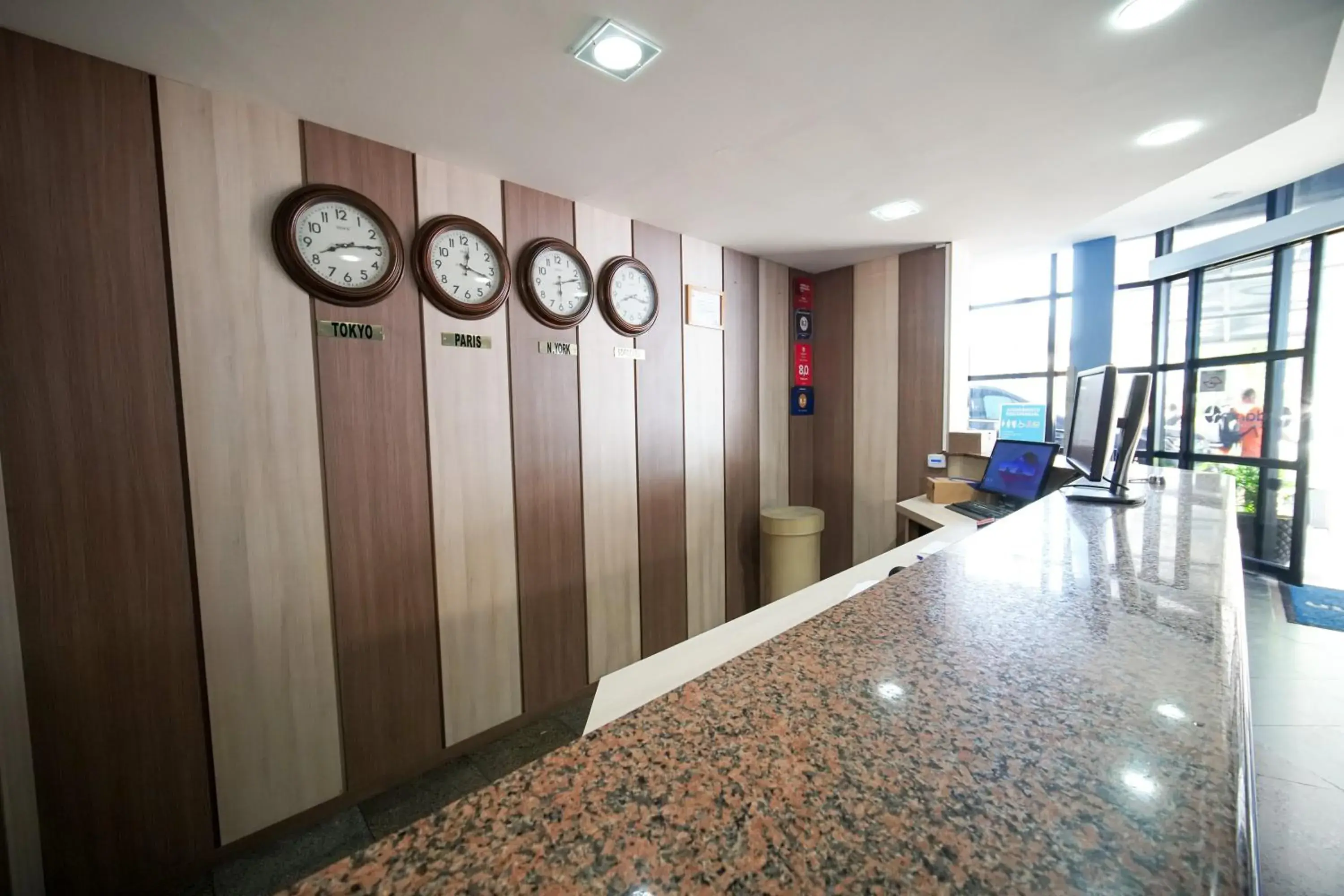 Lobby or reception in Hotel Dan Inn Sorocaba by Nacional Inn Lobby or reception in Hotel Dan Inn Sorocaba by Nacional Inn