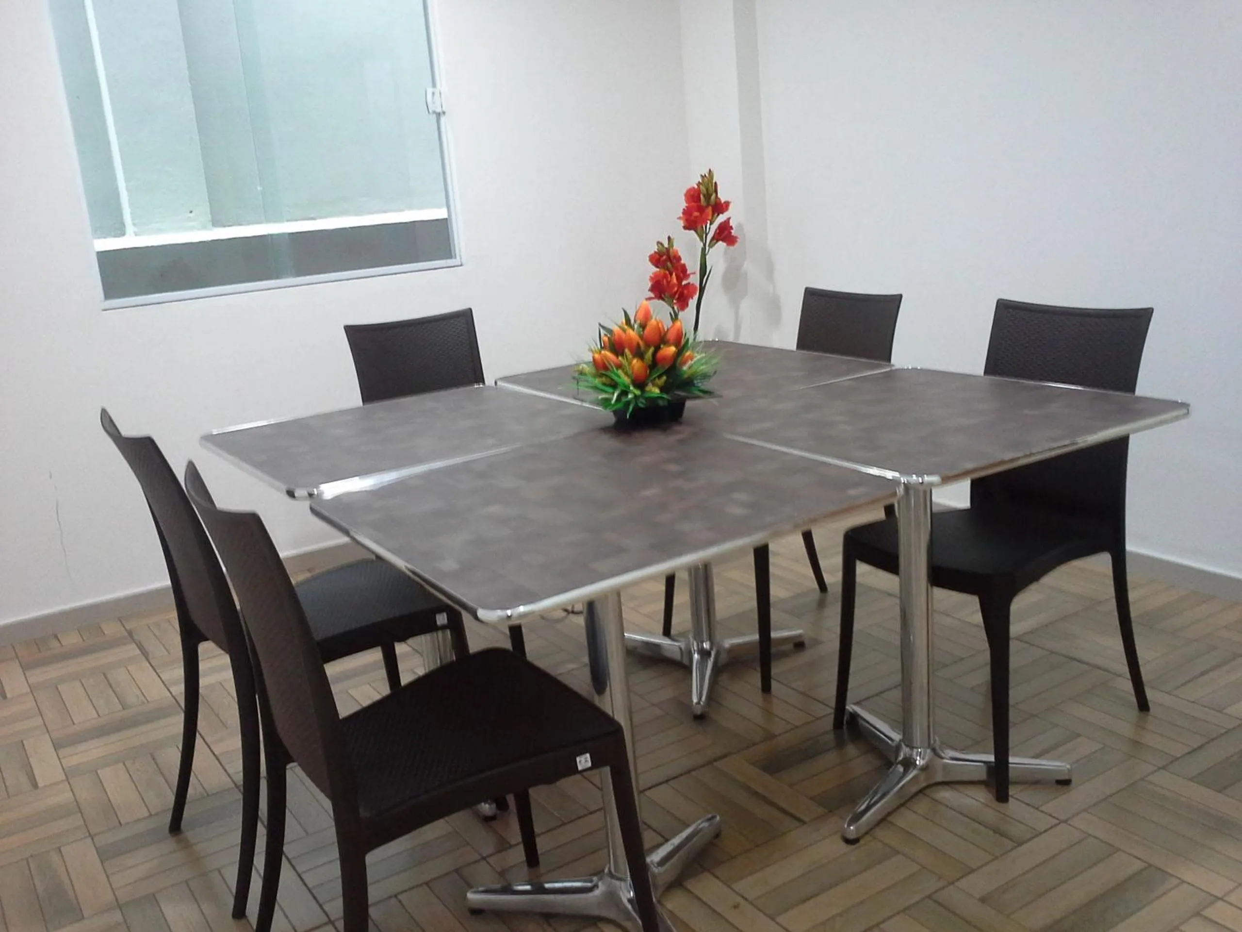 Dining area in Hotel Sandis Mirante