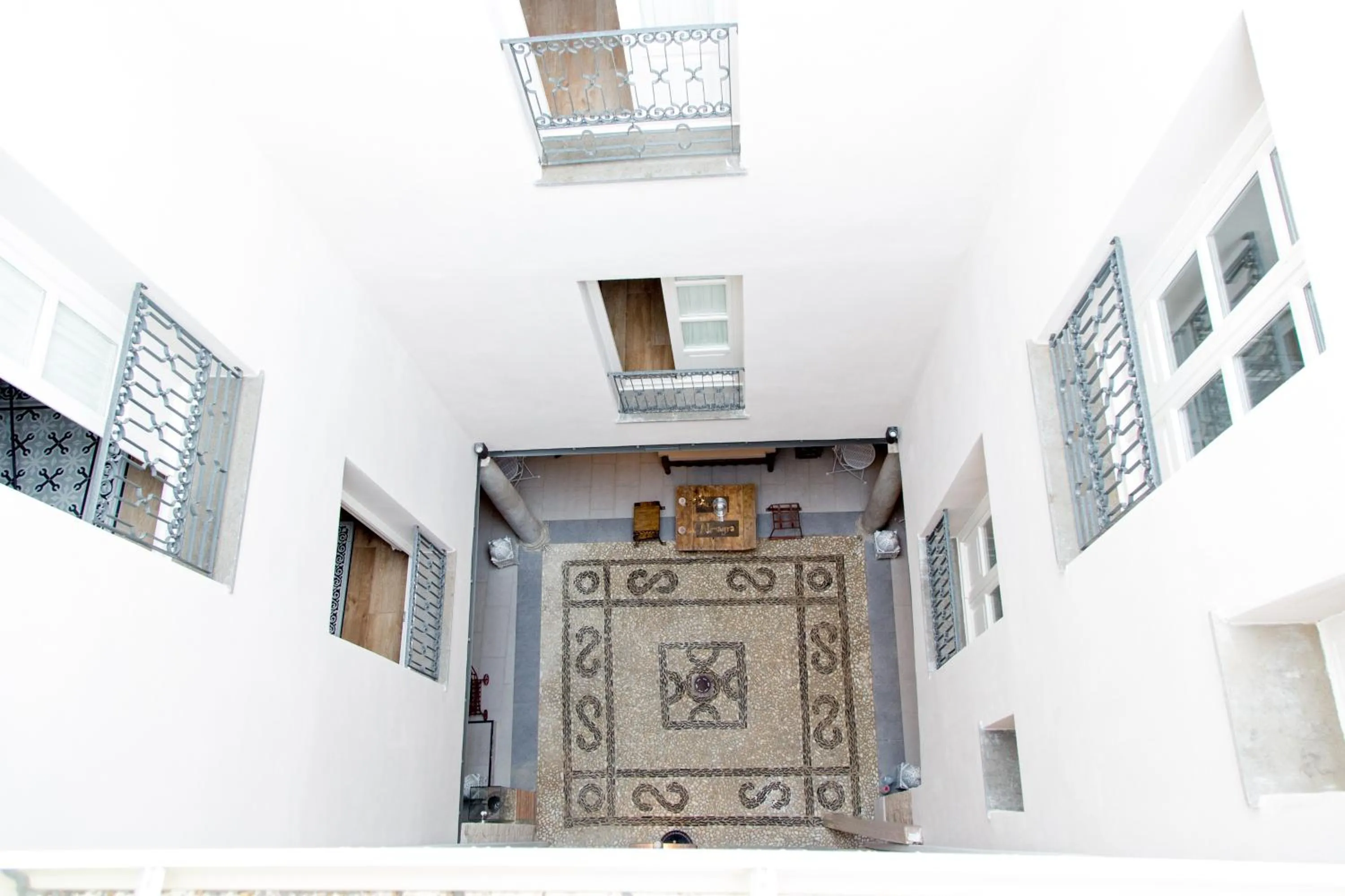 Patio in Palacio Almagra