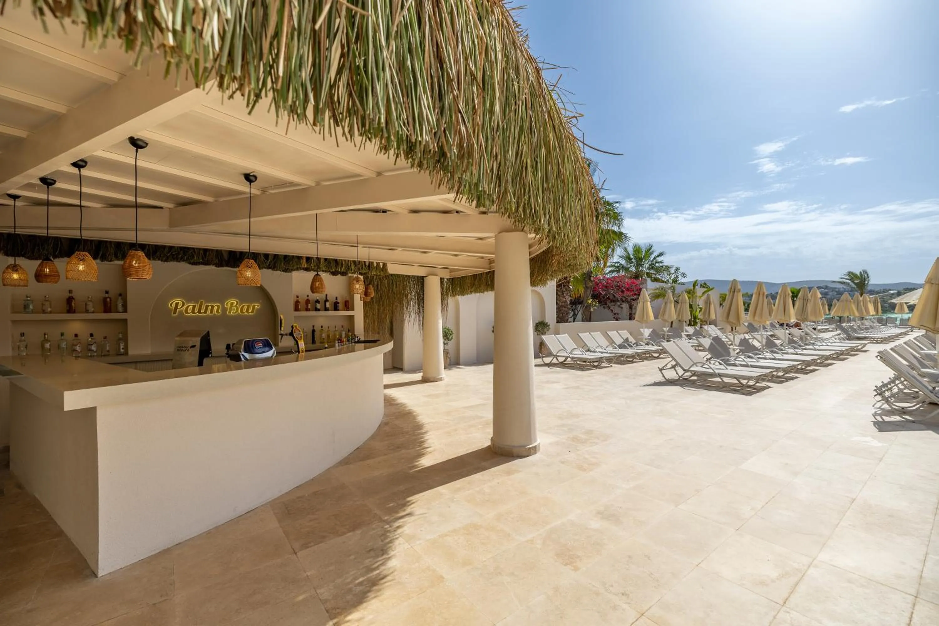 Swimming pool in Royal Asarlik Beach Hotel