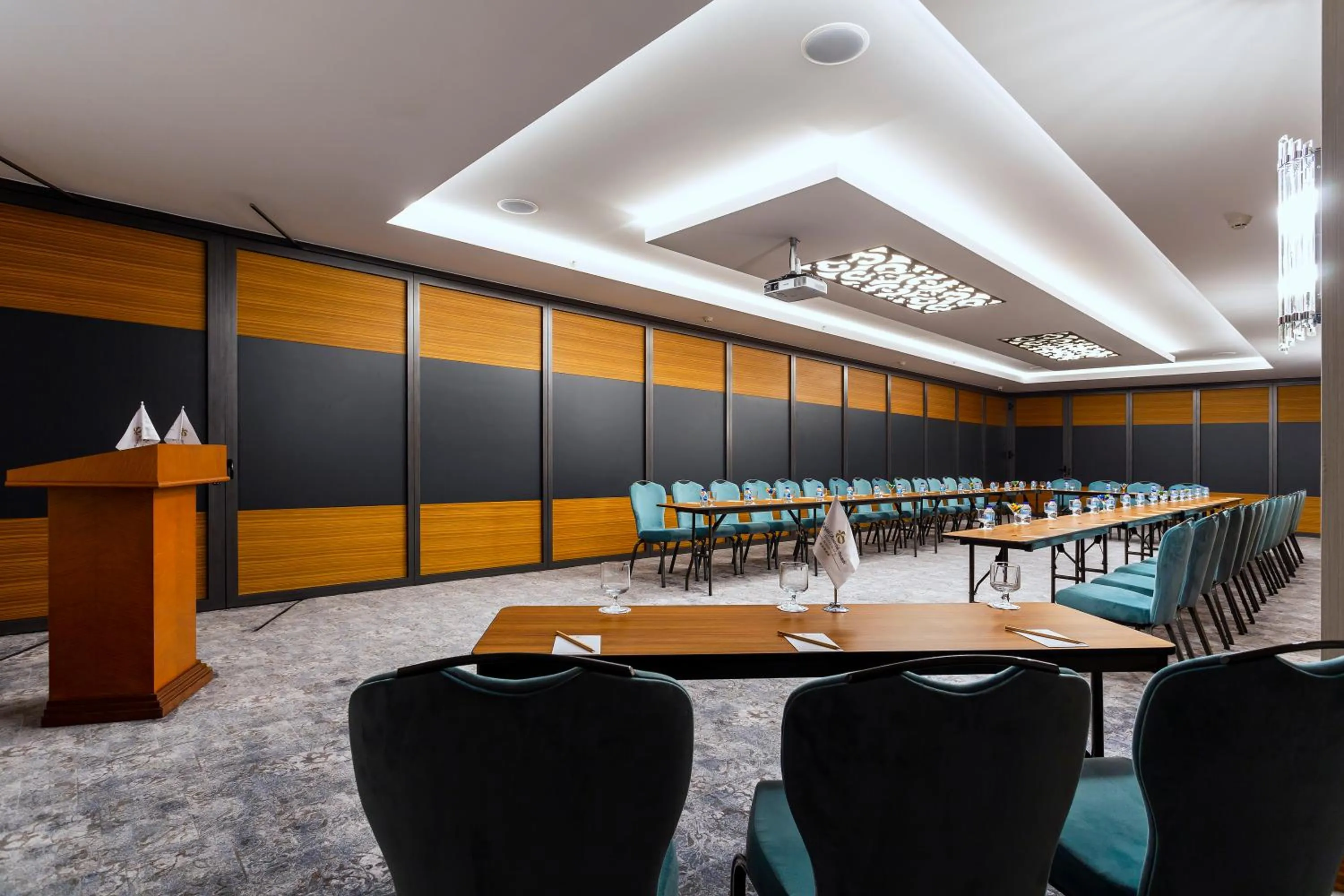 Meeting/conference room in Royal Asarlik Beach Hotel