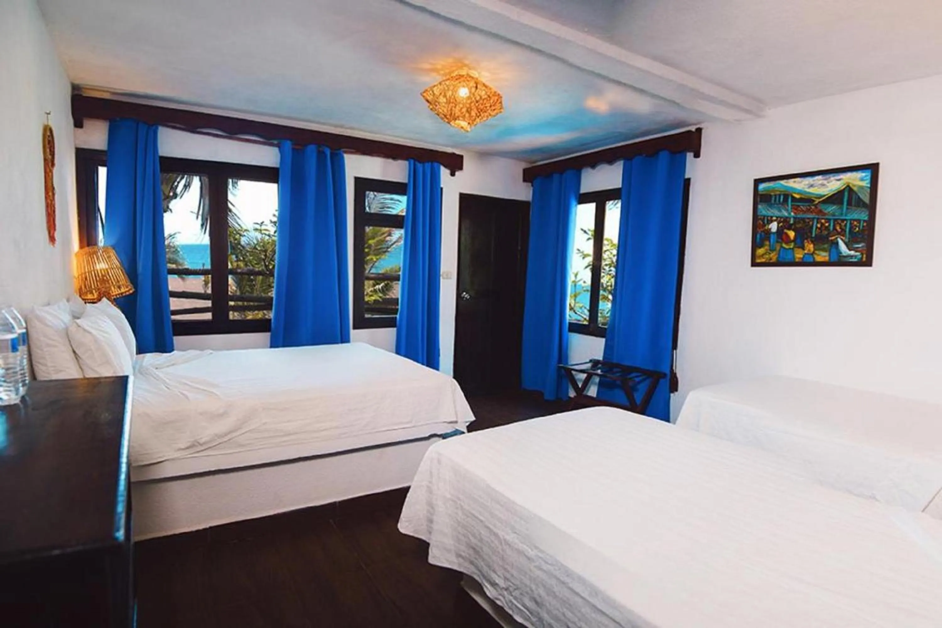Quadruple Room with Sea View in Marbella Eco Lodge