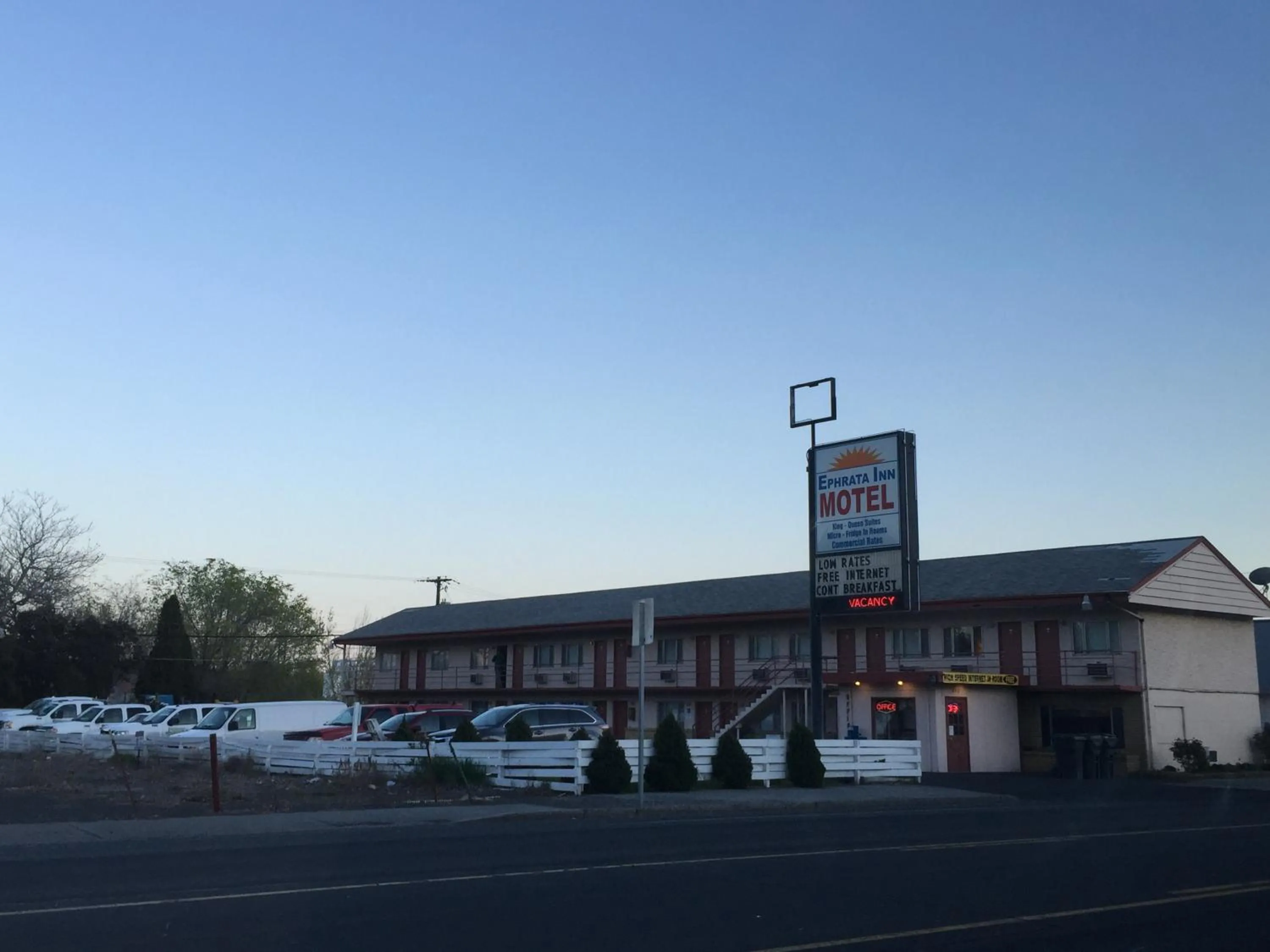 Property building in Ephrata Inn Motel