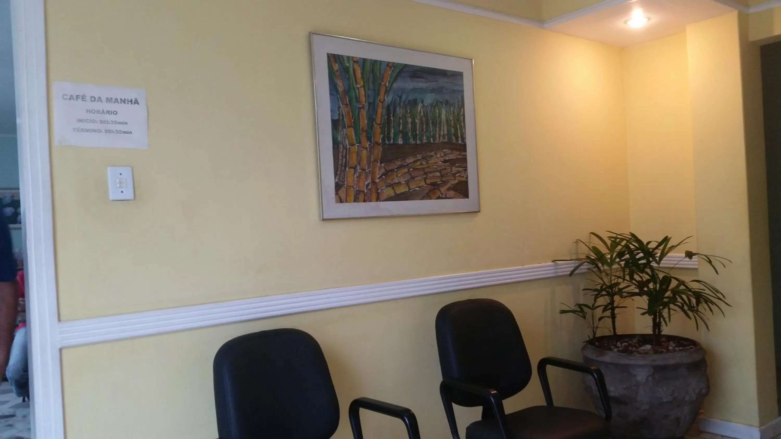 Decorative detail in Colina Park Hotel