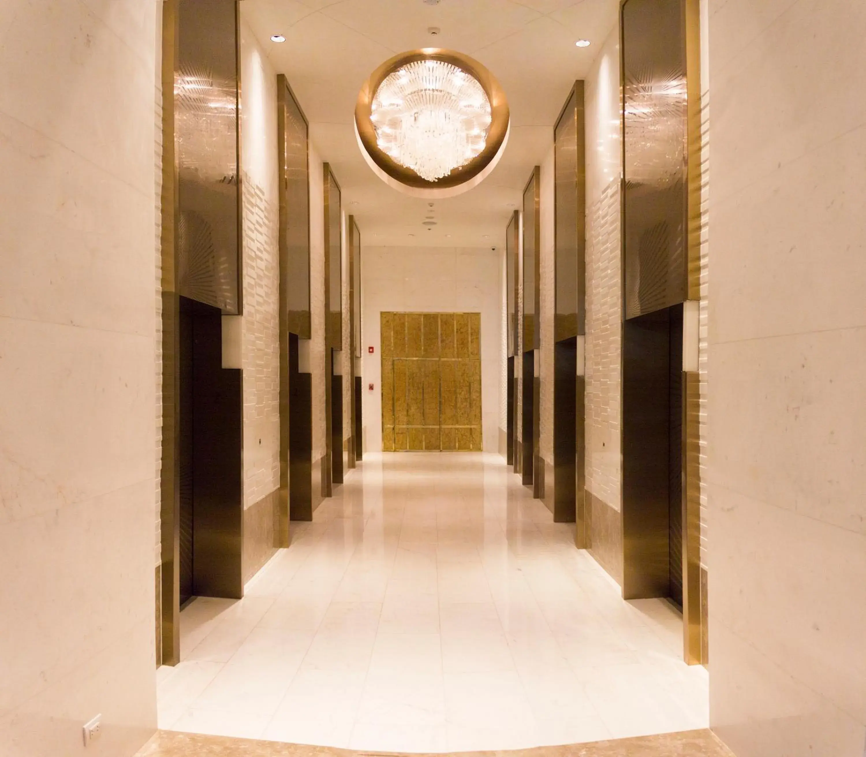 Lobby or reception in Shangri-La The Fort, Manila Lobby or reception in Shangri-La The Fort, Manila