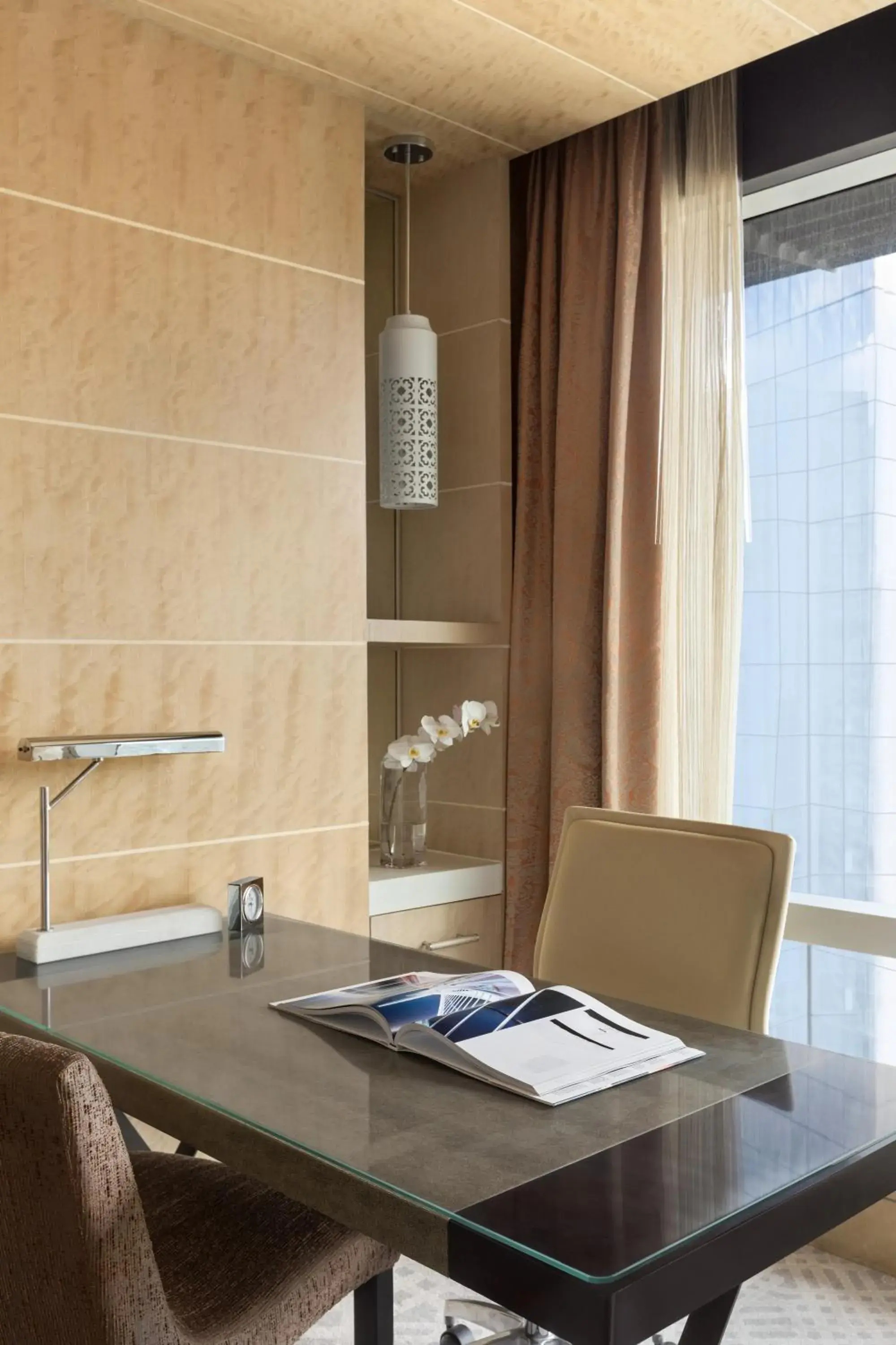 Horizon Deluxe Twin in Shangri-La The Fort, Manila Horizon Deluxe Twin in Shangri-La The Fort, Manila