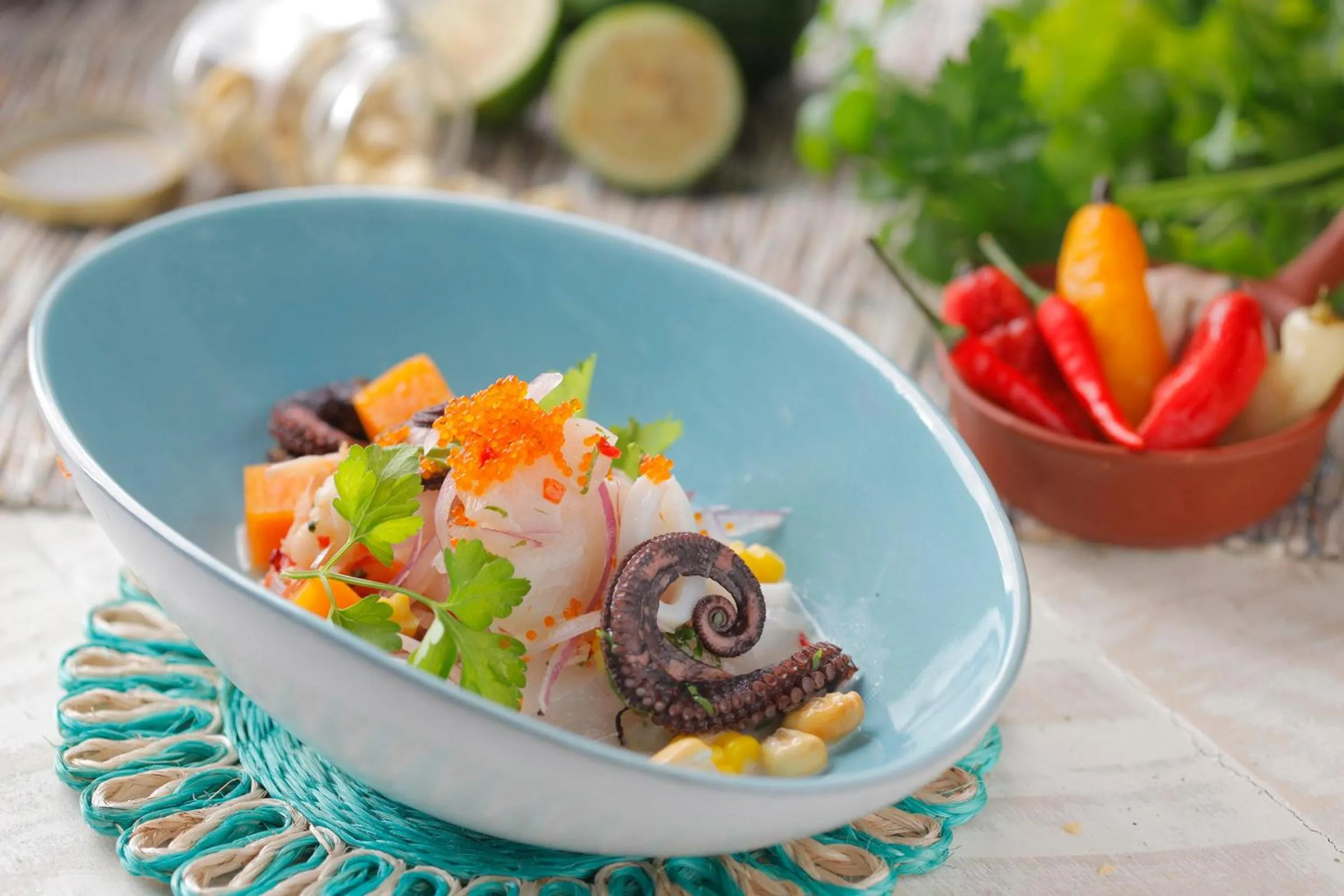 Food and drinks in Shangri-La The Fort, Manila