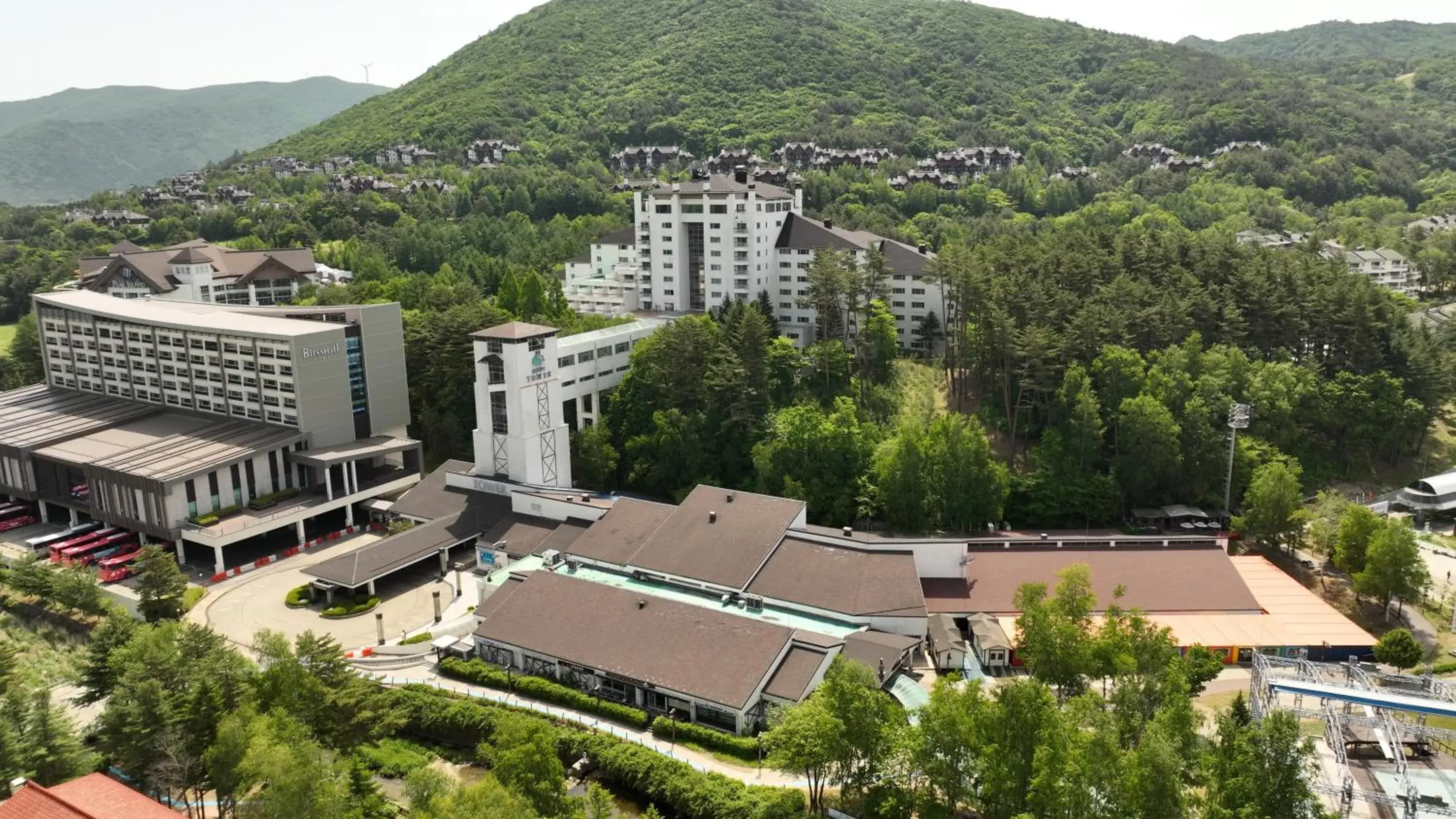 Property building in Mona Yongpyong Property building in Mona Yongpyong