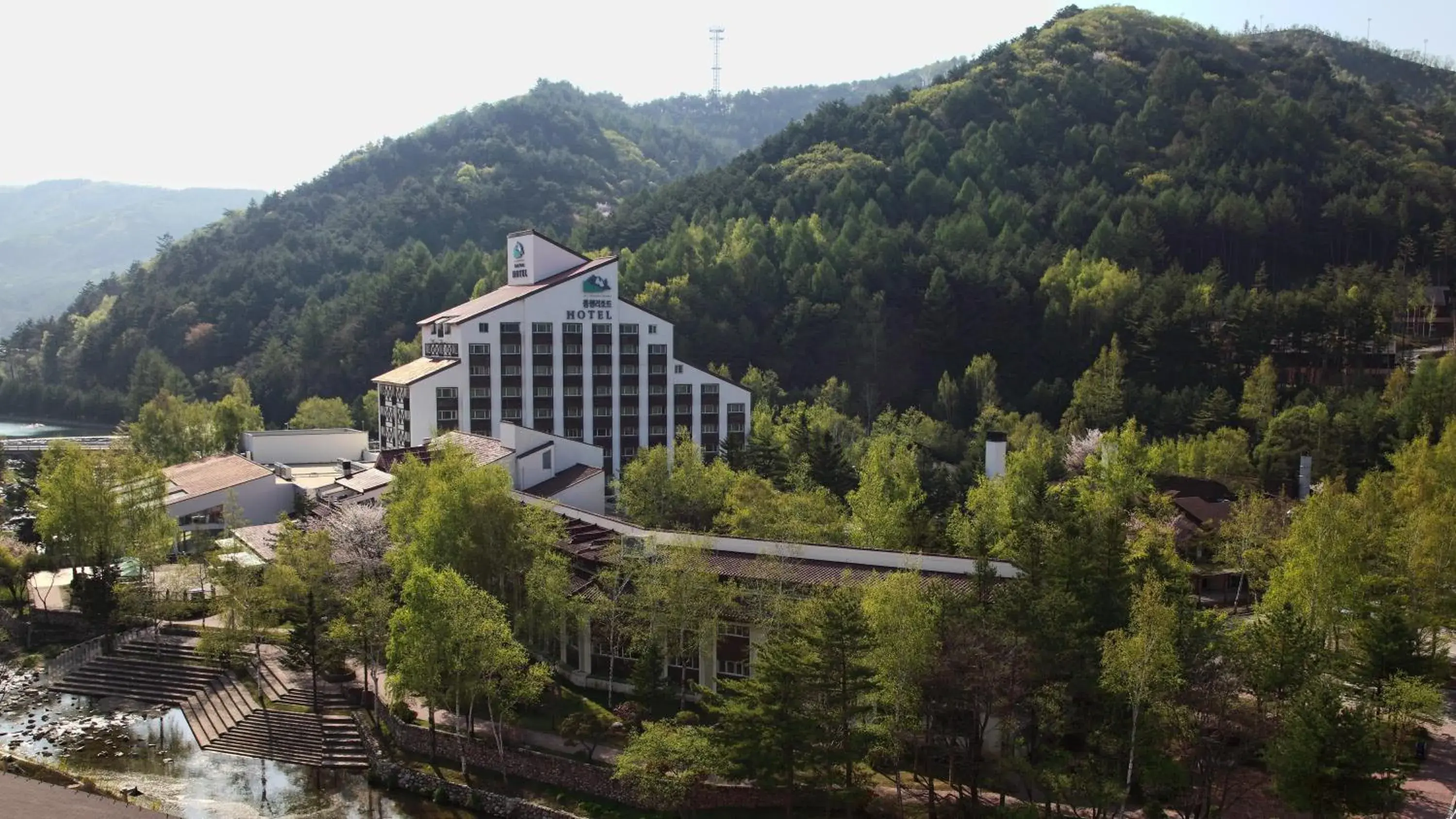 Property building in Mona Yongpyong Property building in Mona Yongpyong