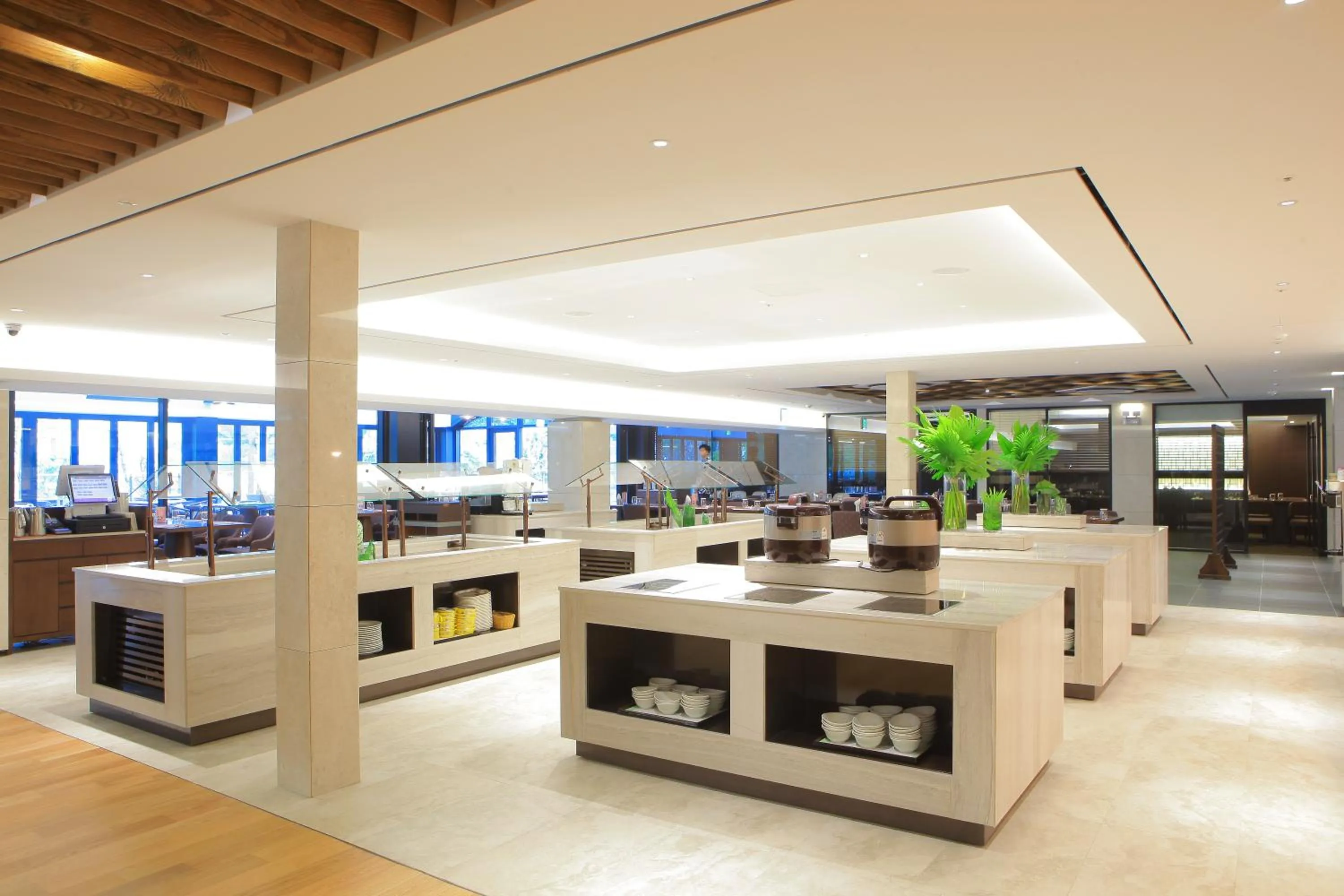 Restaurant/places to eat in Mona Yongpyong