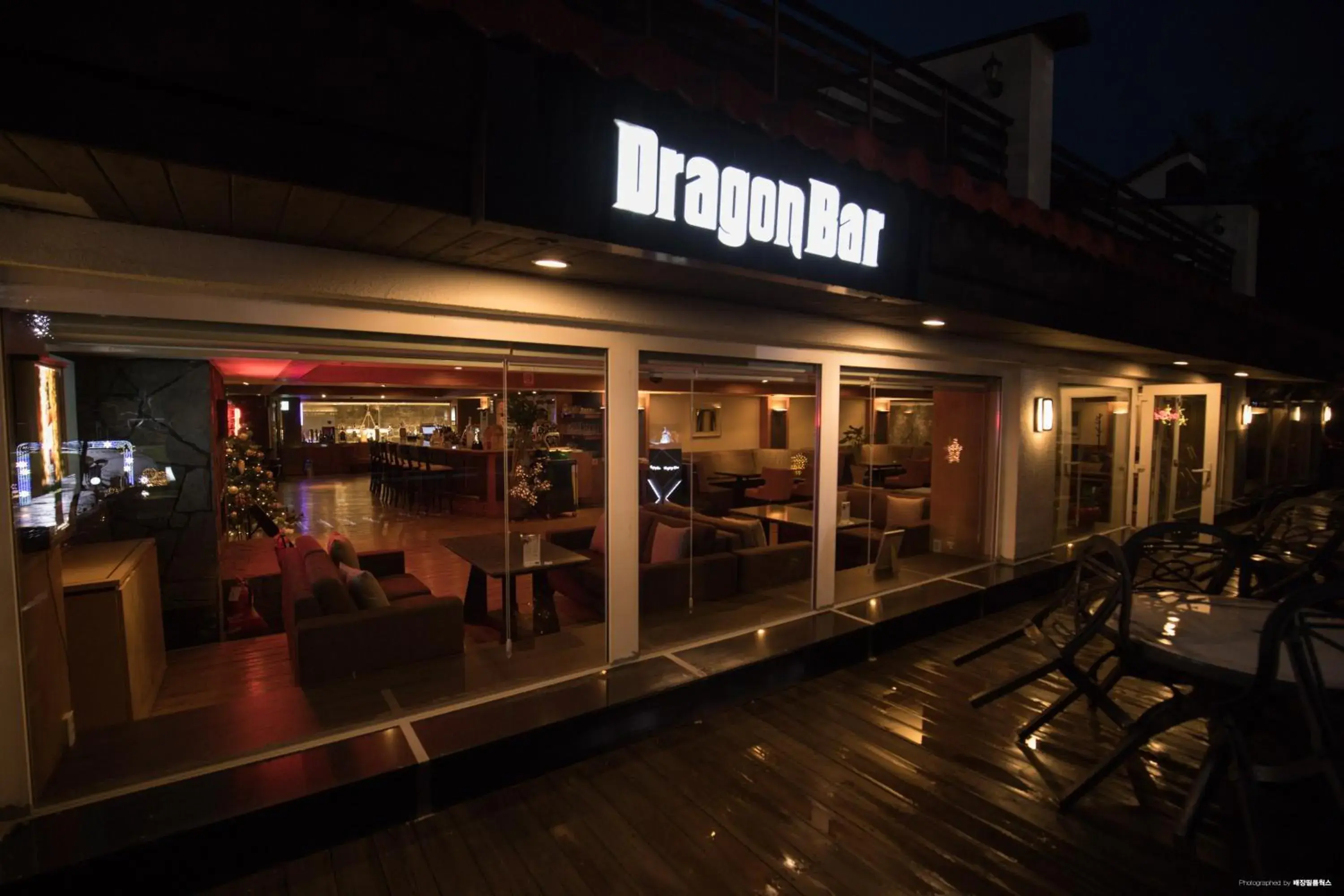 Lounge or bar in Mona Yongpyong Lounge or bar in Mona Yongpyong