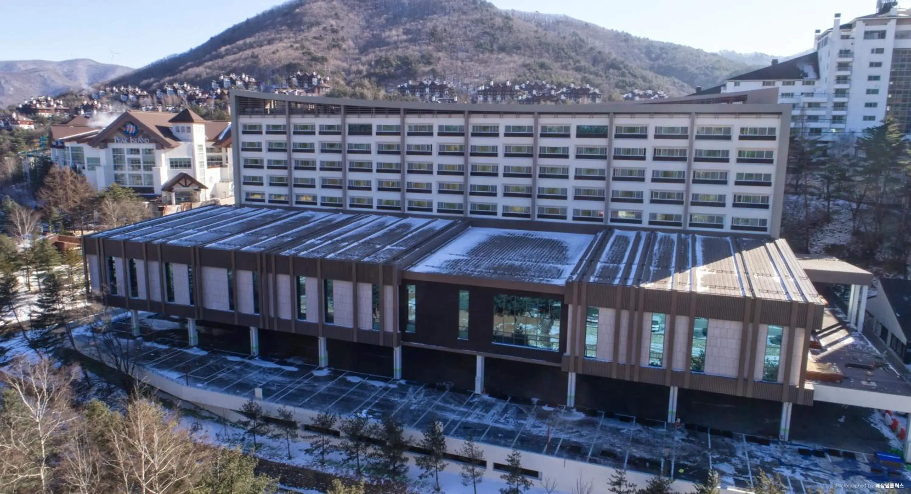 Property building in Mona Yongpyong Property building in Mona Yongpyong