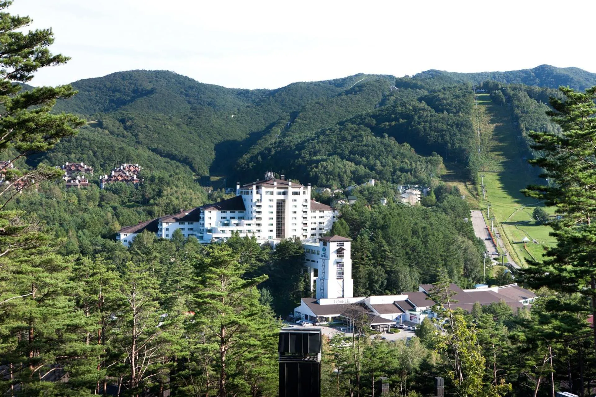 Property building in Mona Yongpyong