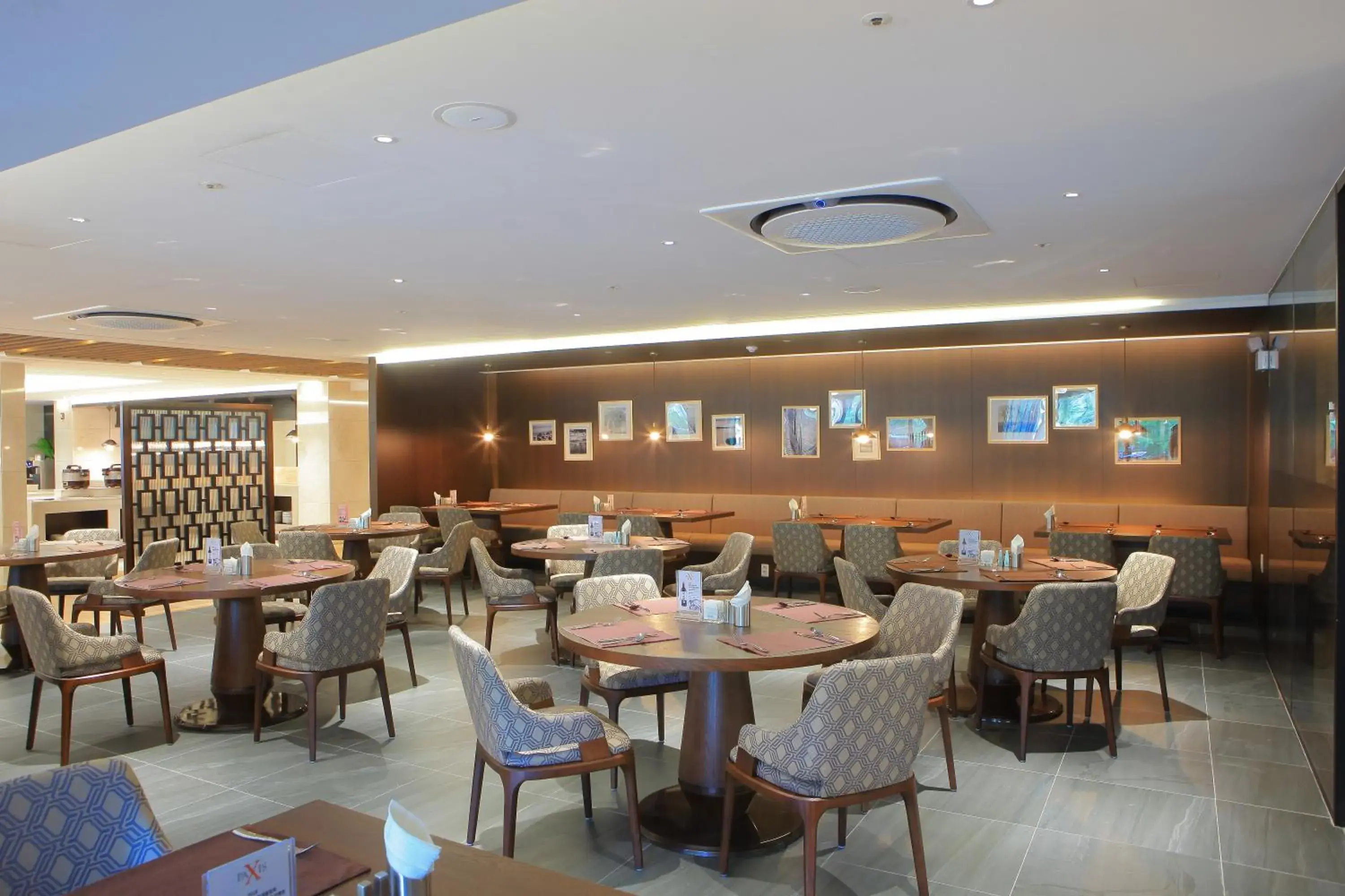 Restaurant/places to eat in Mona Yongpyong Restaurant/places to eat in Mona Yongpyong