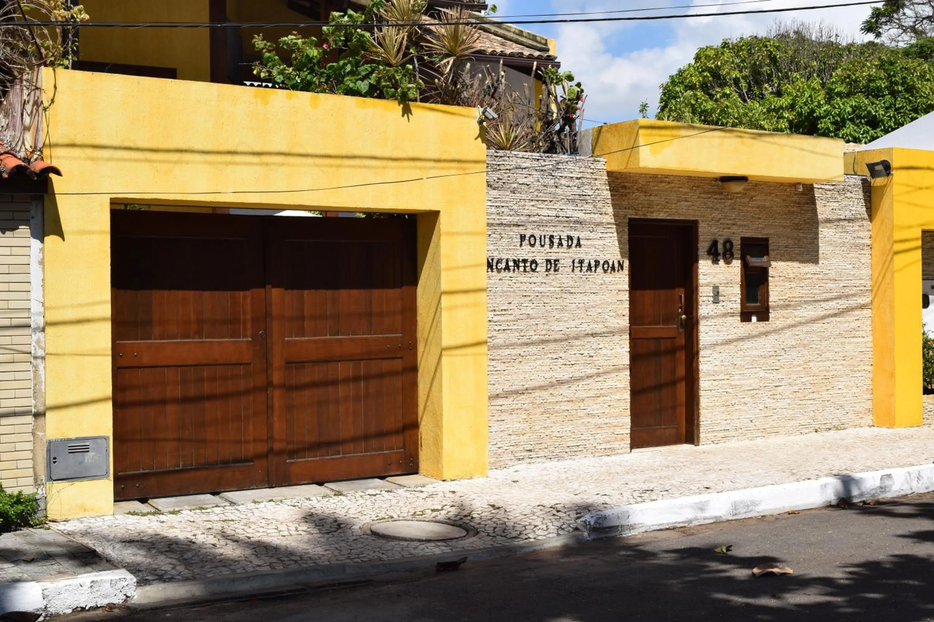 Facade/entrance in Hotel Pousada Encanto de Itapoan