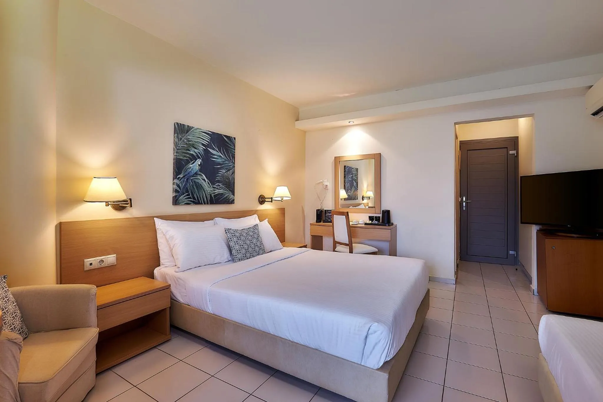 Photo of the whole room, Bed in Sissi Bay Resort