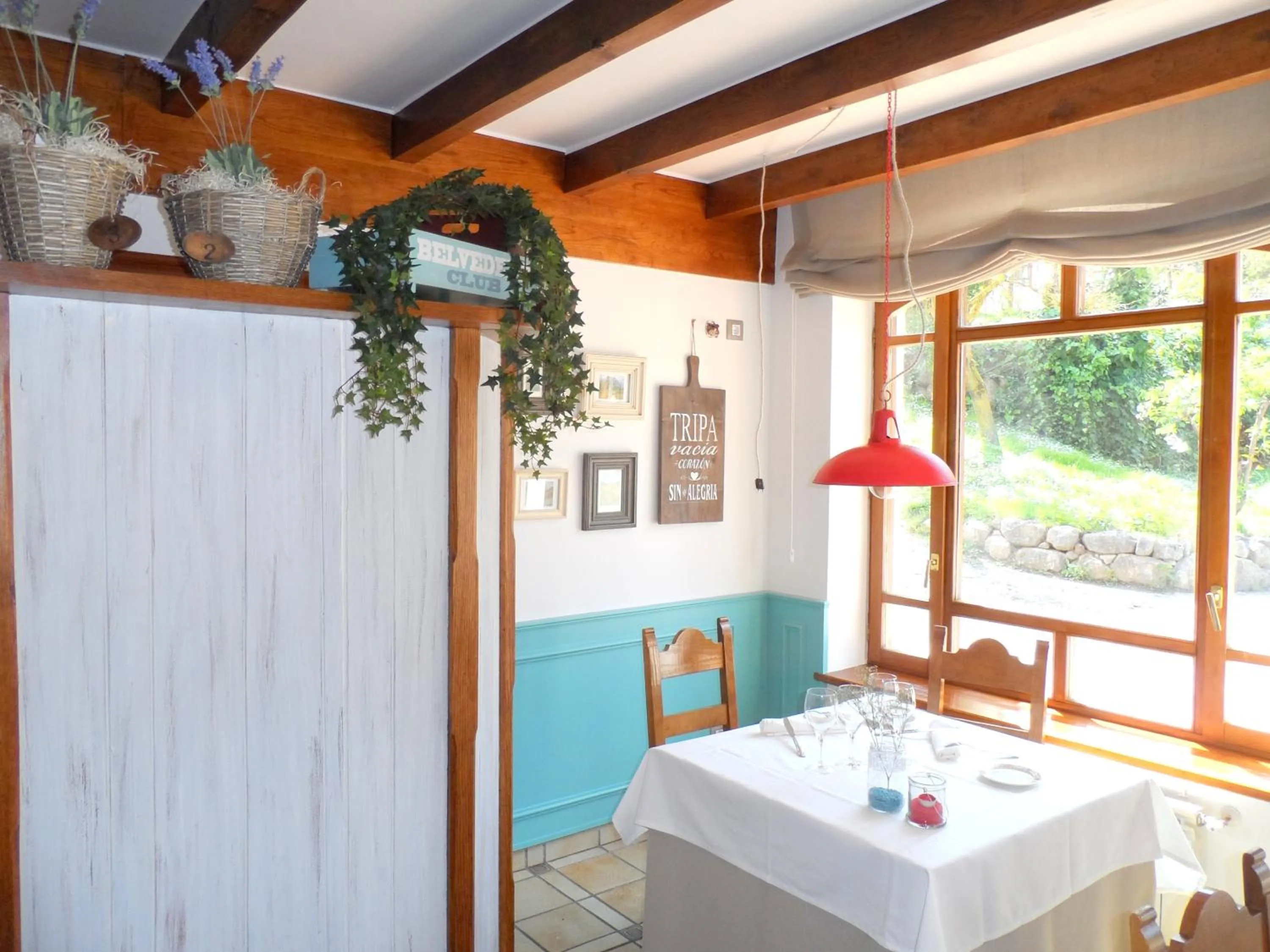 Restaurant/places to eat in Hotel Infantado