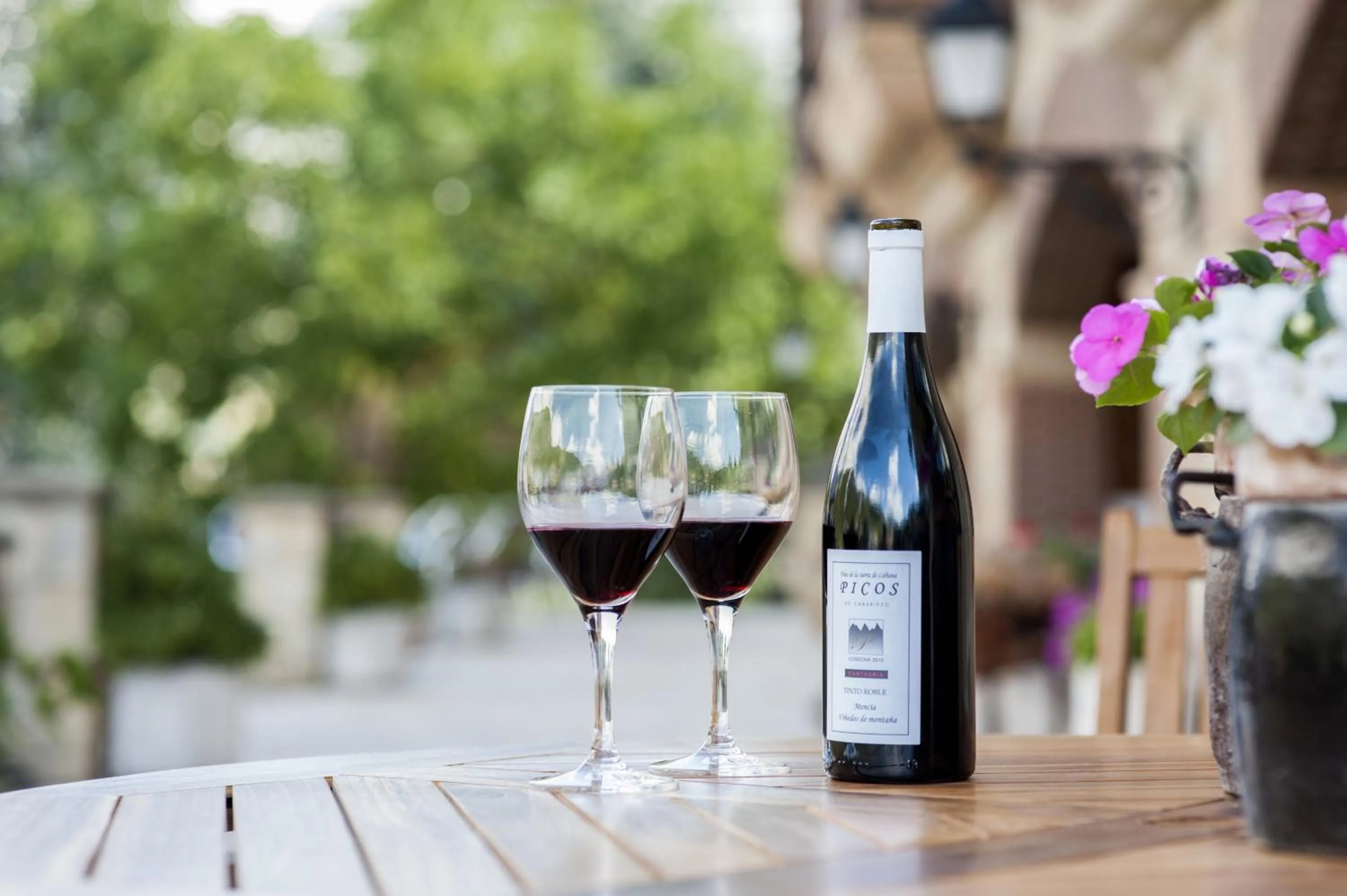 Facade/entrance in Hotel Infantado