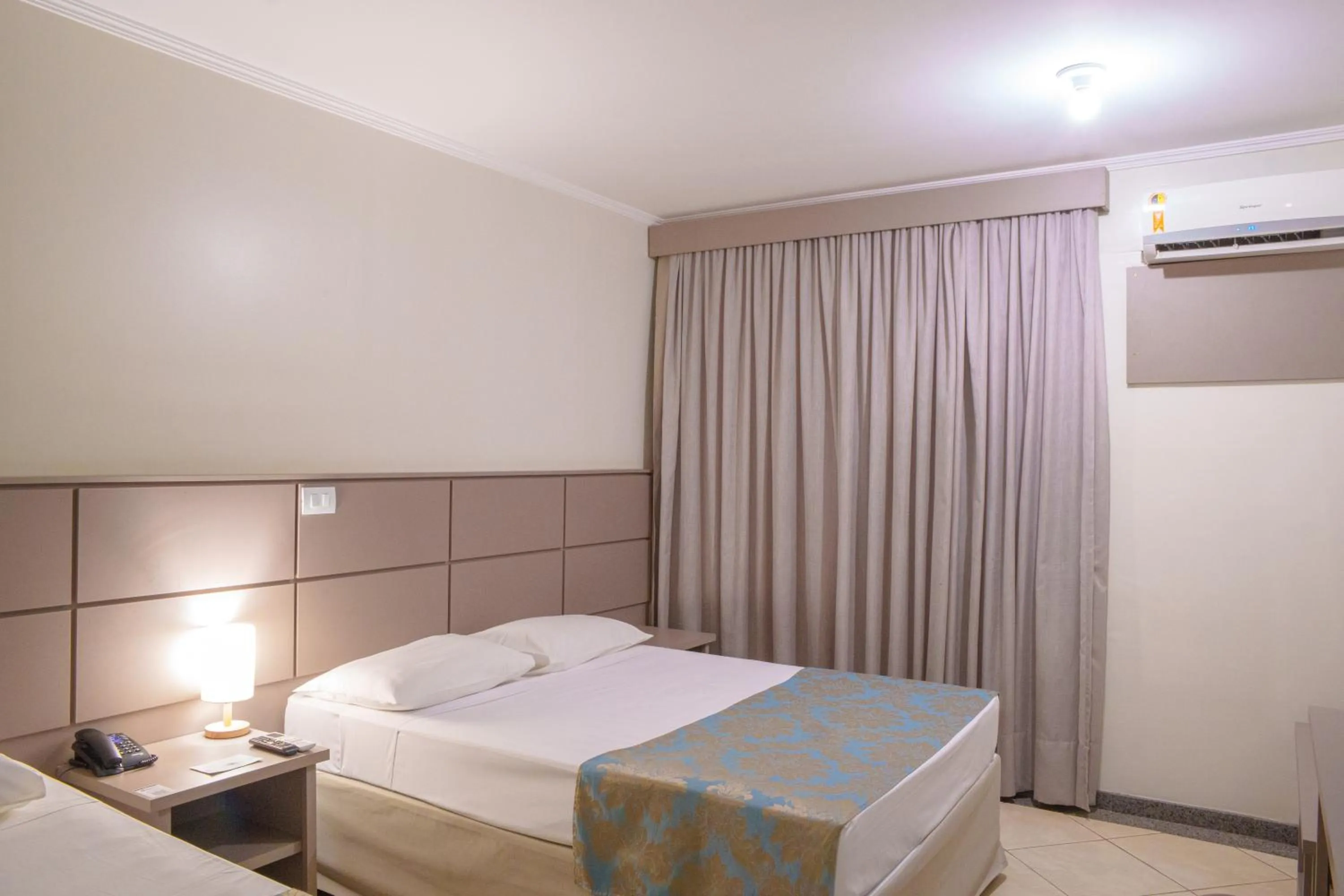 Bedroom, Bed in Hotel Dan Inn Ribeirão Preto By Nacional Inn