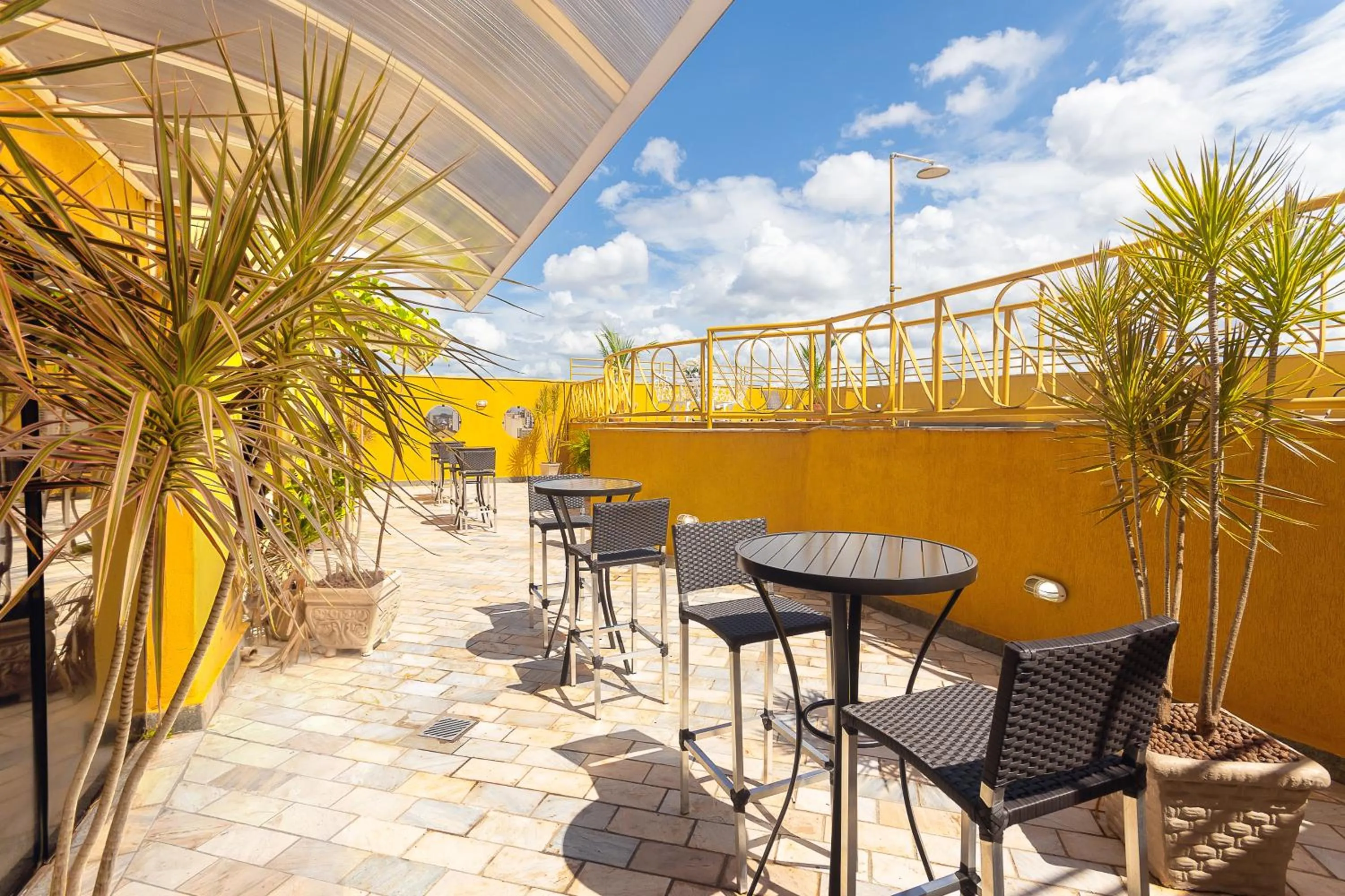 Balcony/Terrace in Hotel Dan Inn Ribeirão Preto By Nacional Inn