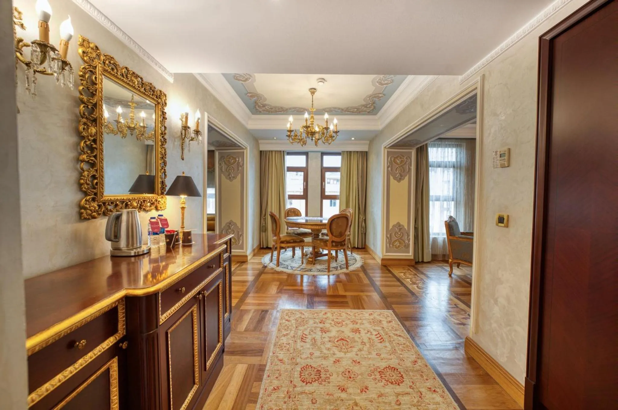 Bedroom in Crowne Plaza Istanbul - Old City by IHG