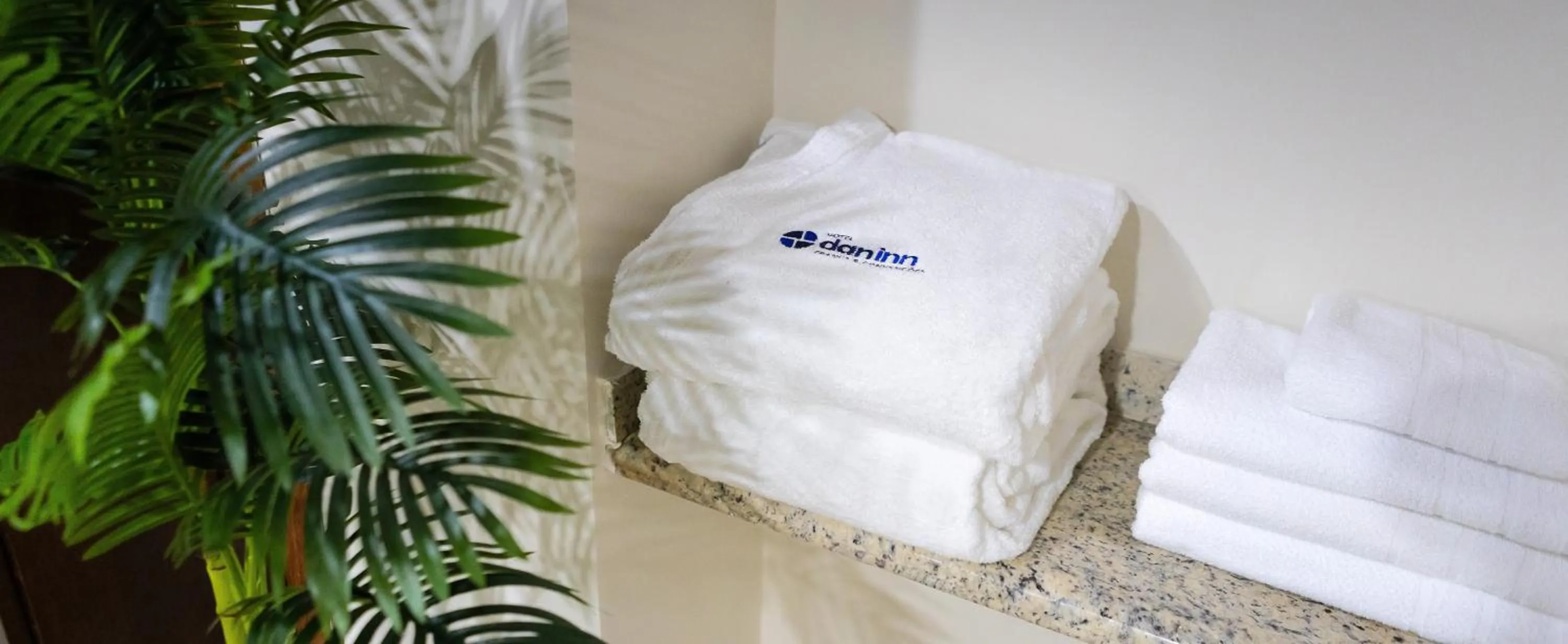 towels in Hotel Dan Inn Franca & Convenções By Nacional Inn