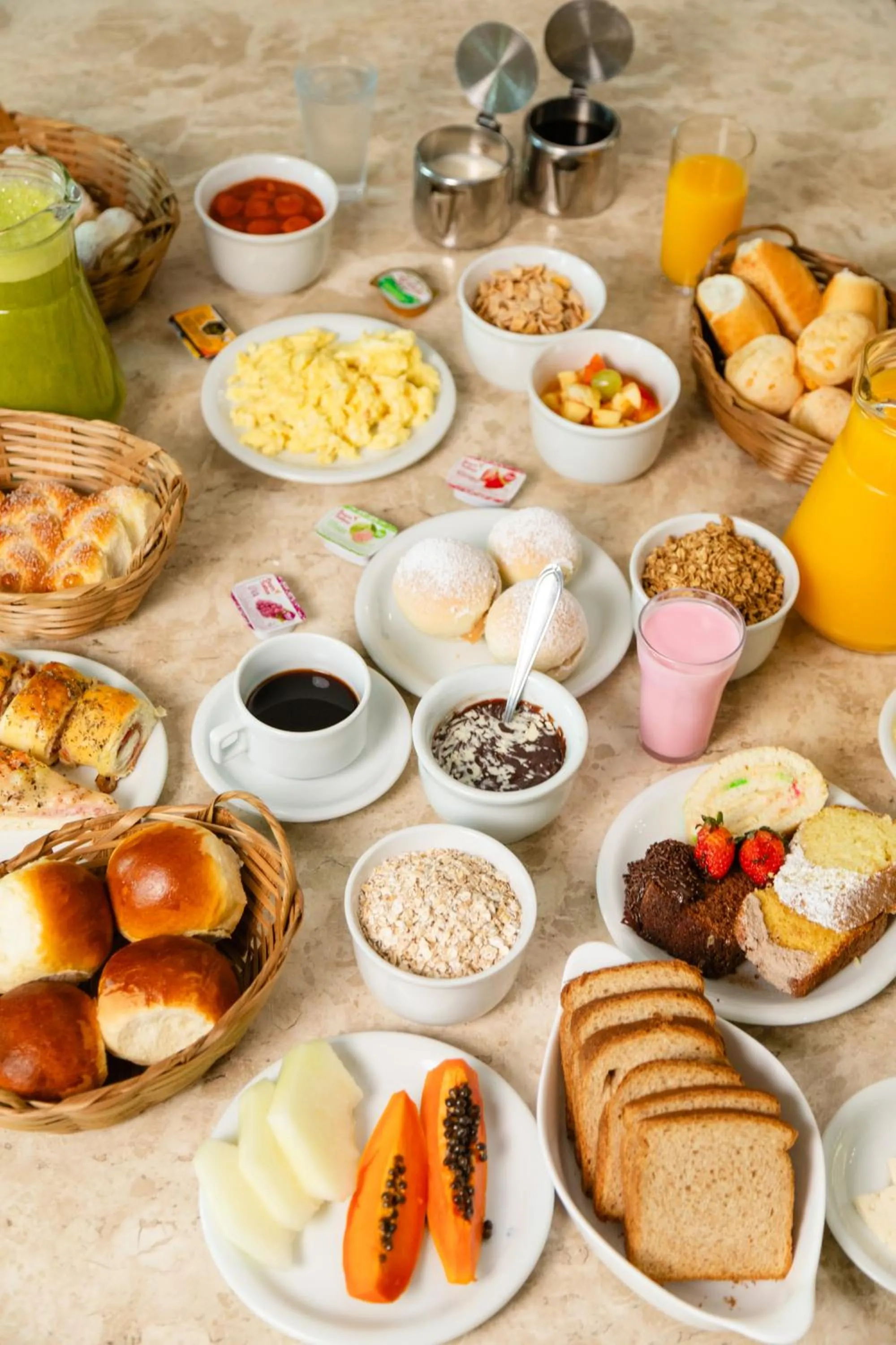 Breakfast in Hotel Dan Inn Franca & Convenções By Nacional Inn