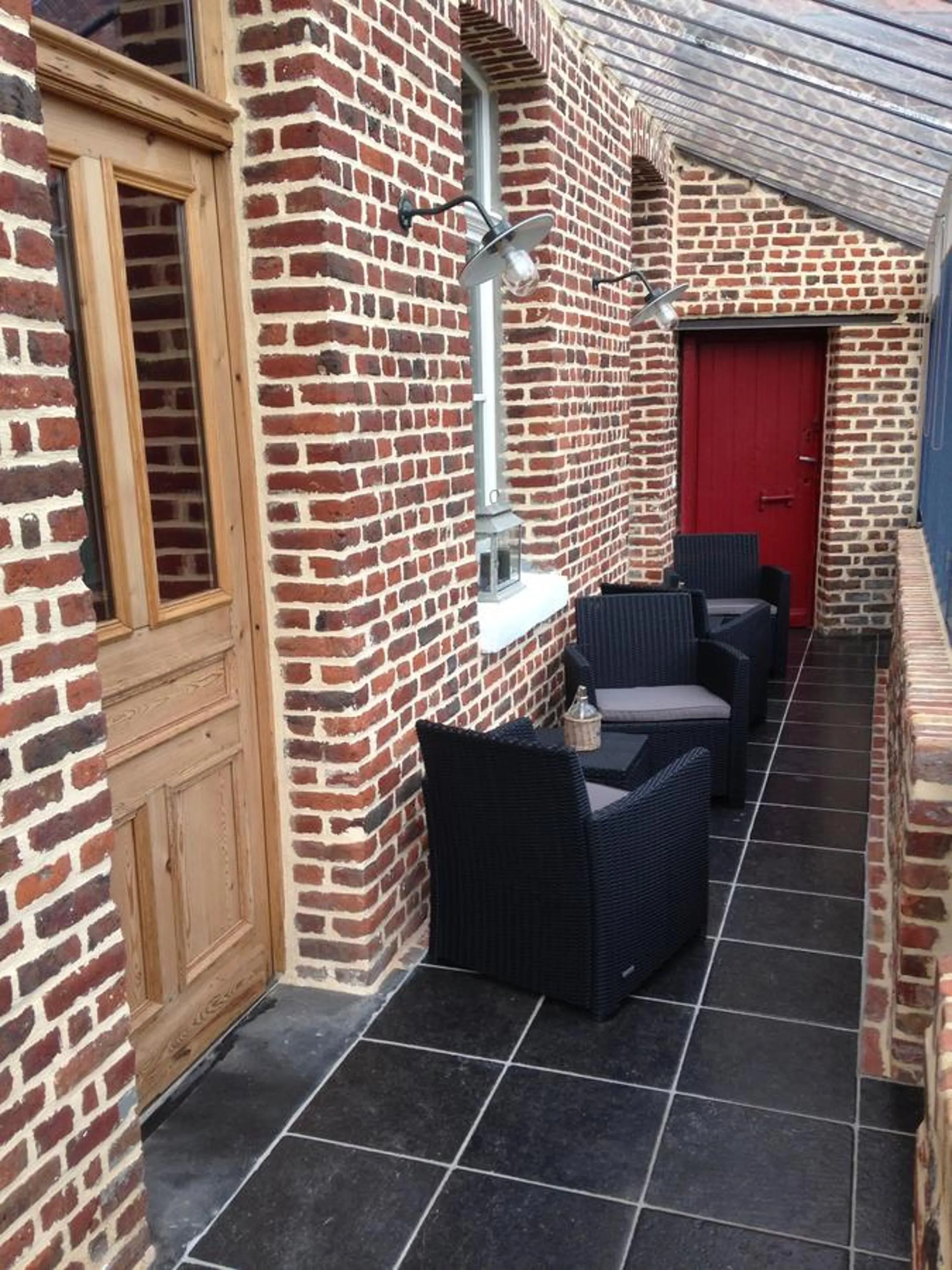 Patio in Bed&B La Ferme De L'ostrevent