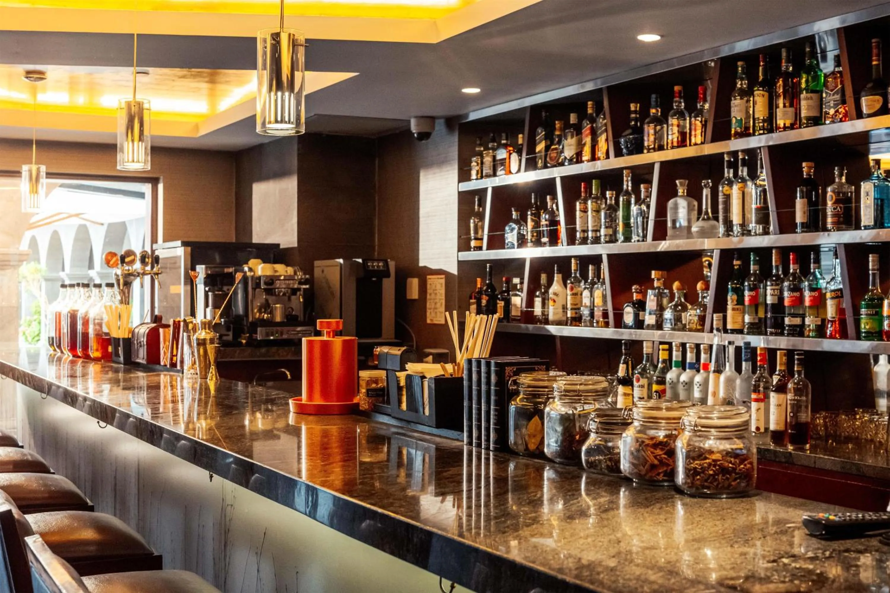 Lounge or bar in Hilton Garden Inn Cusco