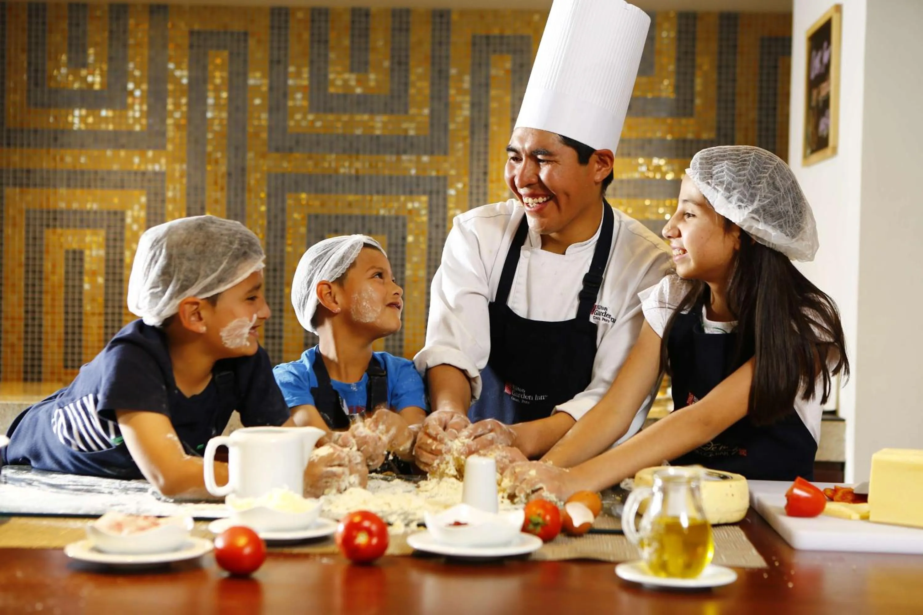 Restaurant/places to eat in Hilton Garden Inn Cusco