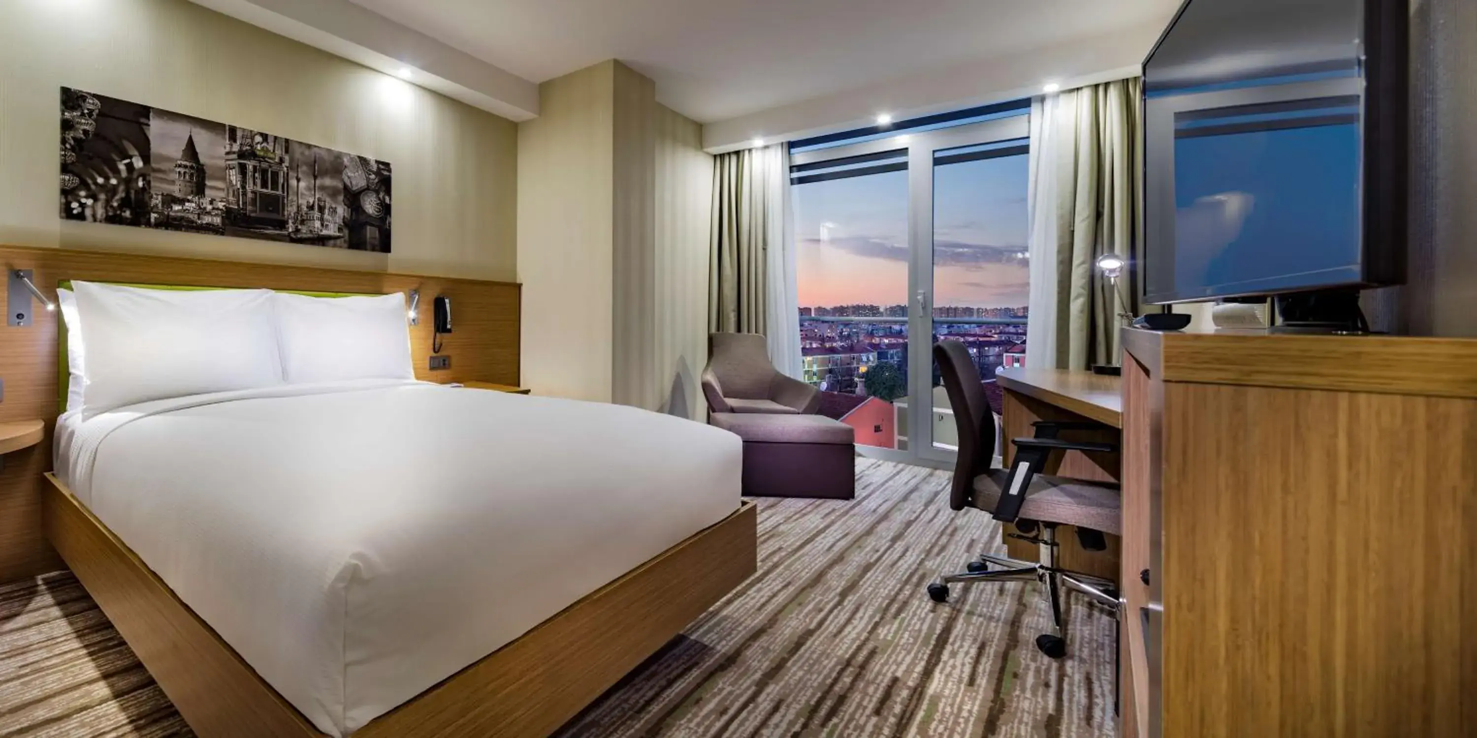 Bedroom, Bed in Hampton by Hilton Istanbul Atakoy Bedroom, Bed in Hampton by Hilton Istanbul Atakoy