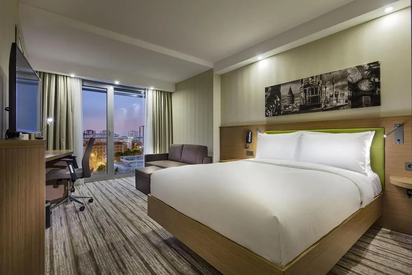 Bed in Hampton by Hilton Istanbul Atakoy Bed in Hampton by Hilton Istanbul Atakoy